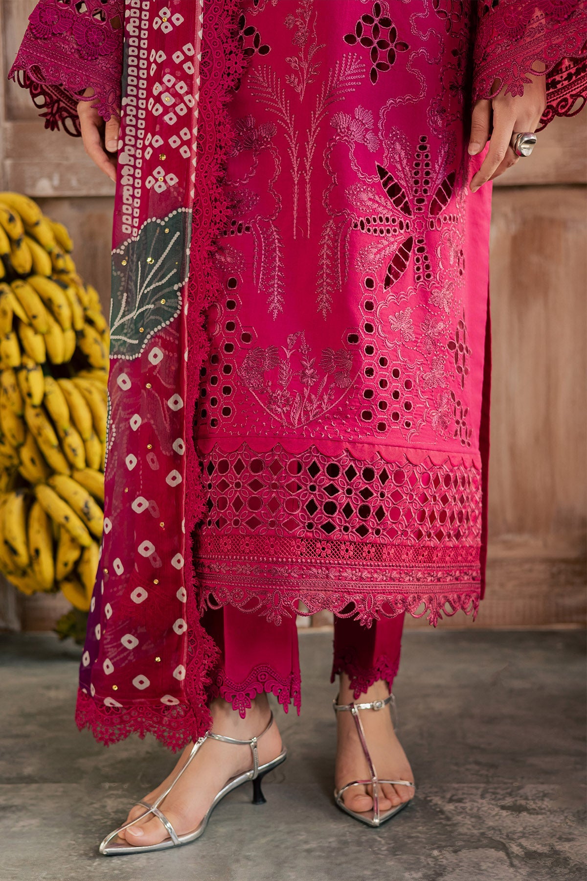 Bazaar Lawn – NE-255