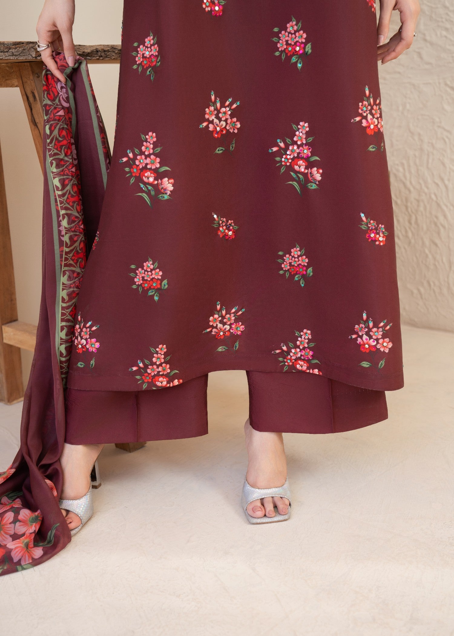silk grip Kurta Set in Blood red, salmon pink, carnation pink