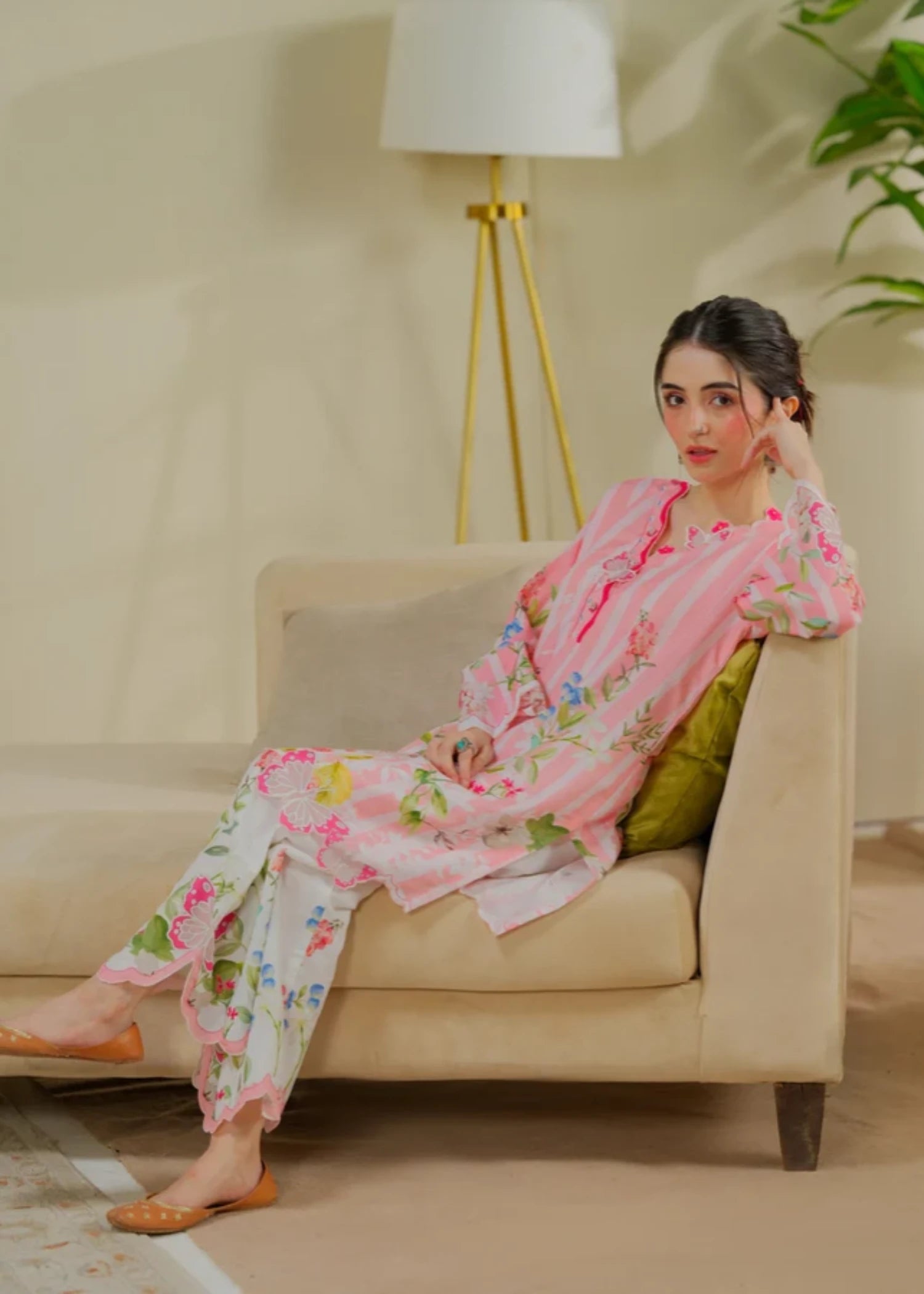 cambric Kurta Set in Pink