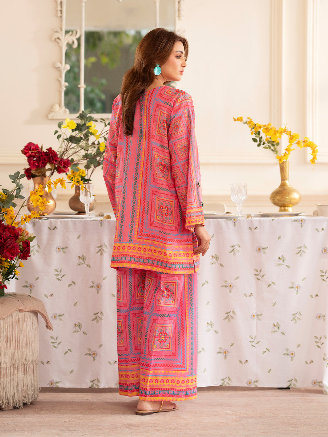 Noir 2PC Lawn – N-01