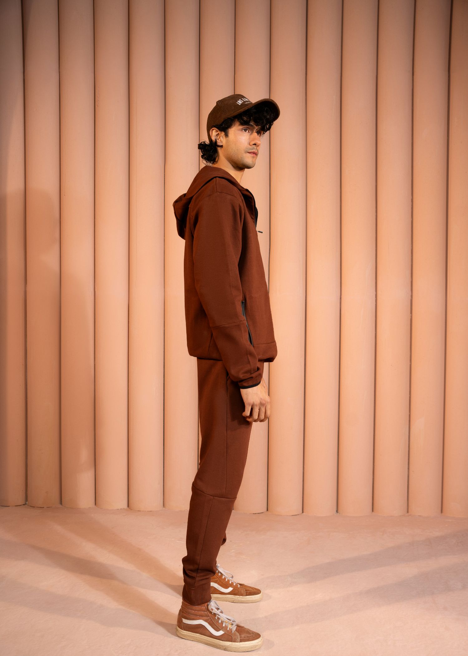 fleece Trousers in Brown