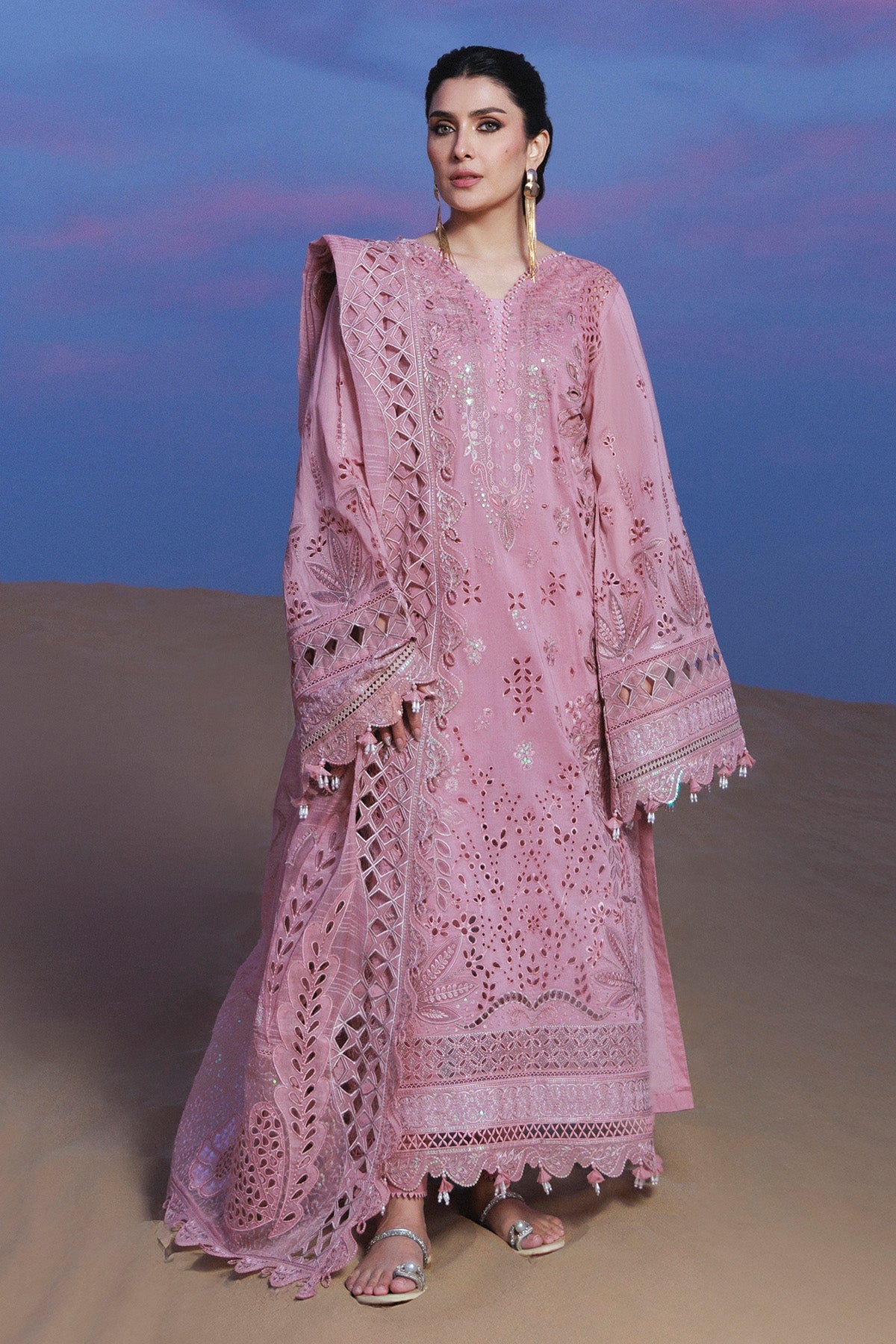Aman Luxury Lawn – Seeran NE-232