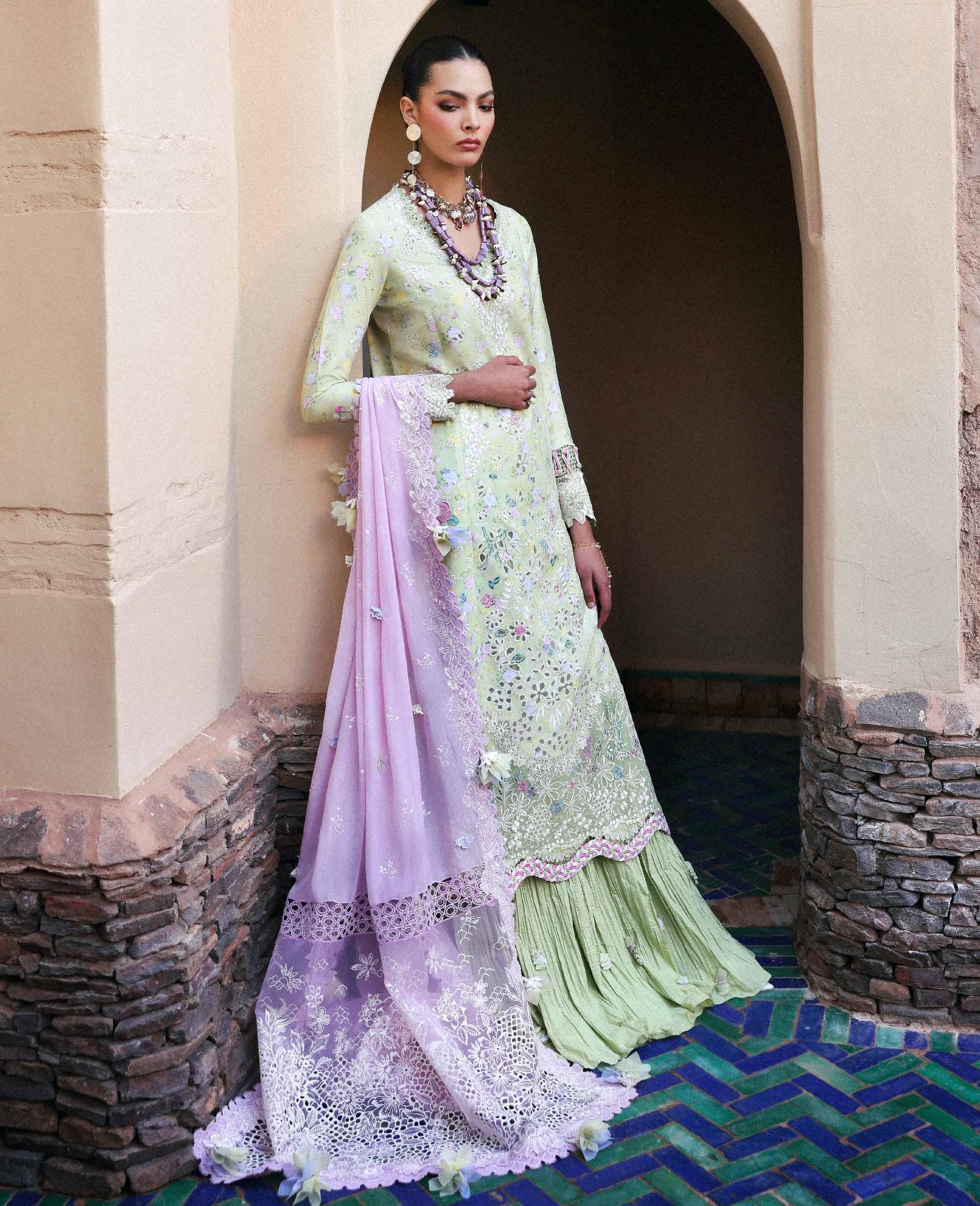 Republic Reine Eid Luxury Lawn – Perla