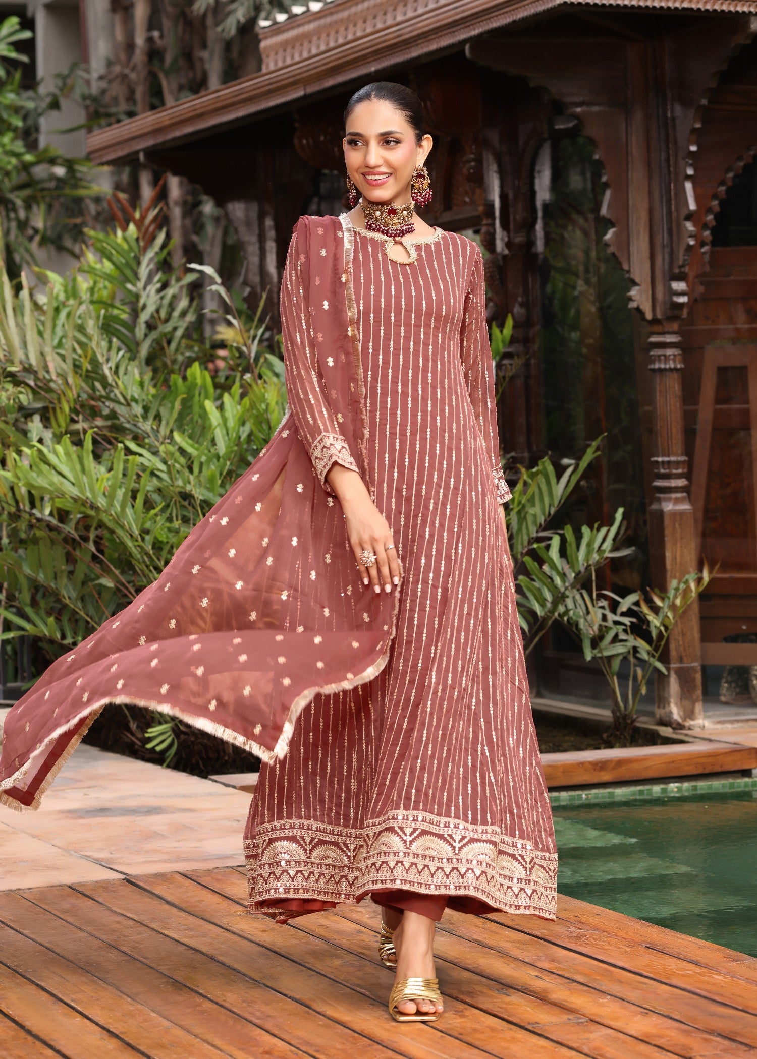chiffon Pishwas in Melon pink