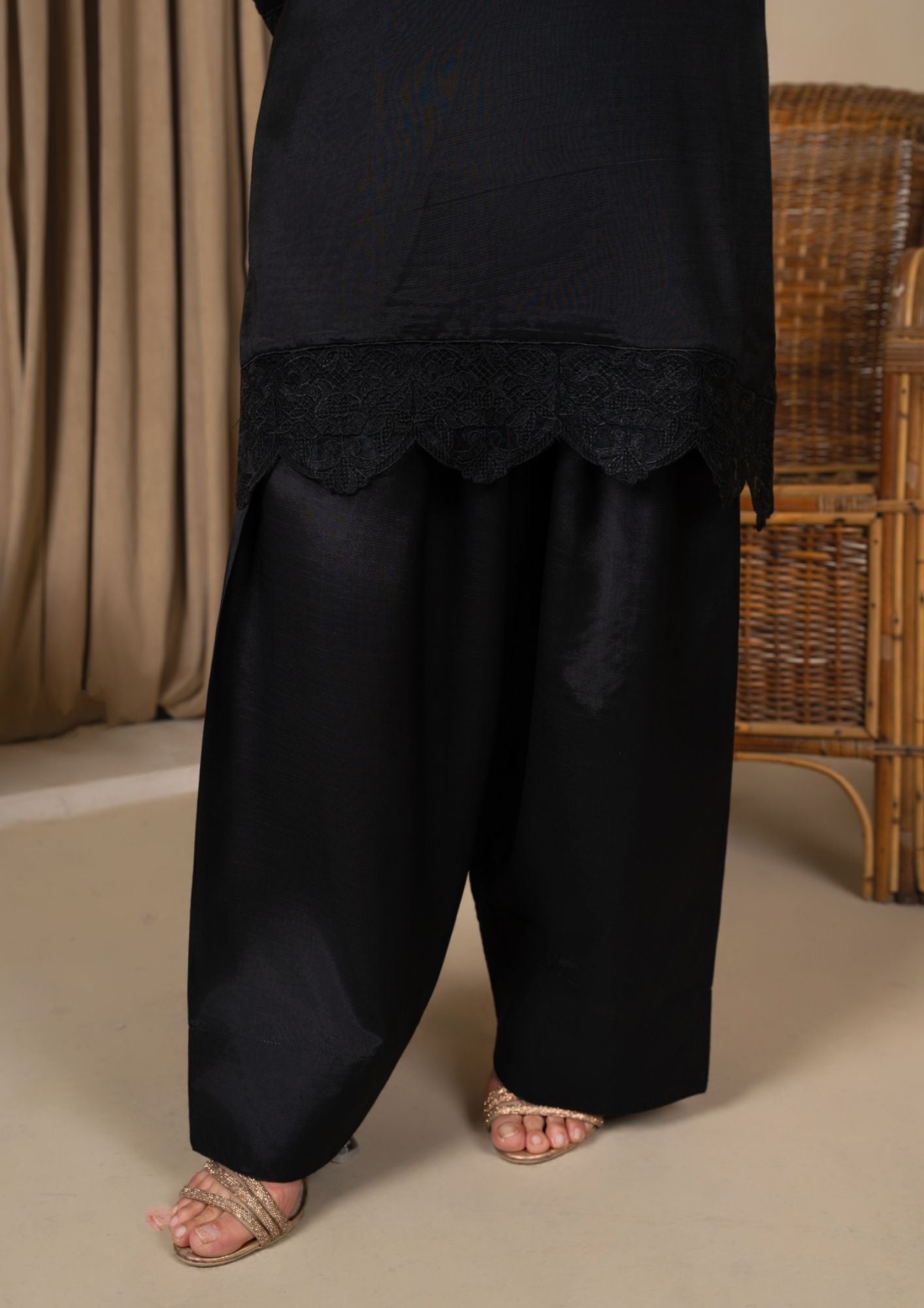 viscose raw silk Kurta Set in Black