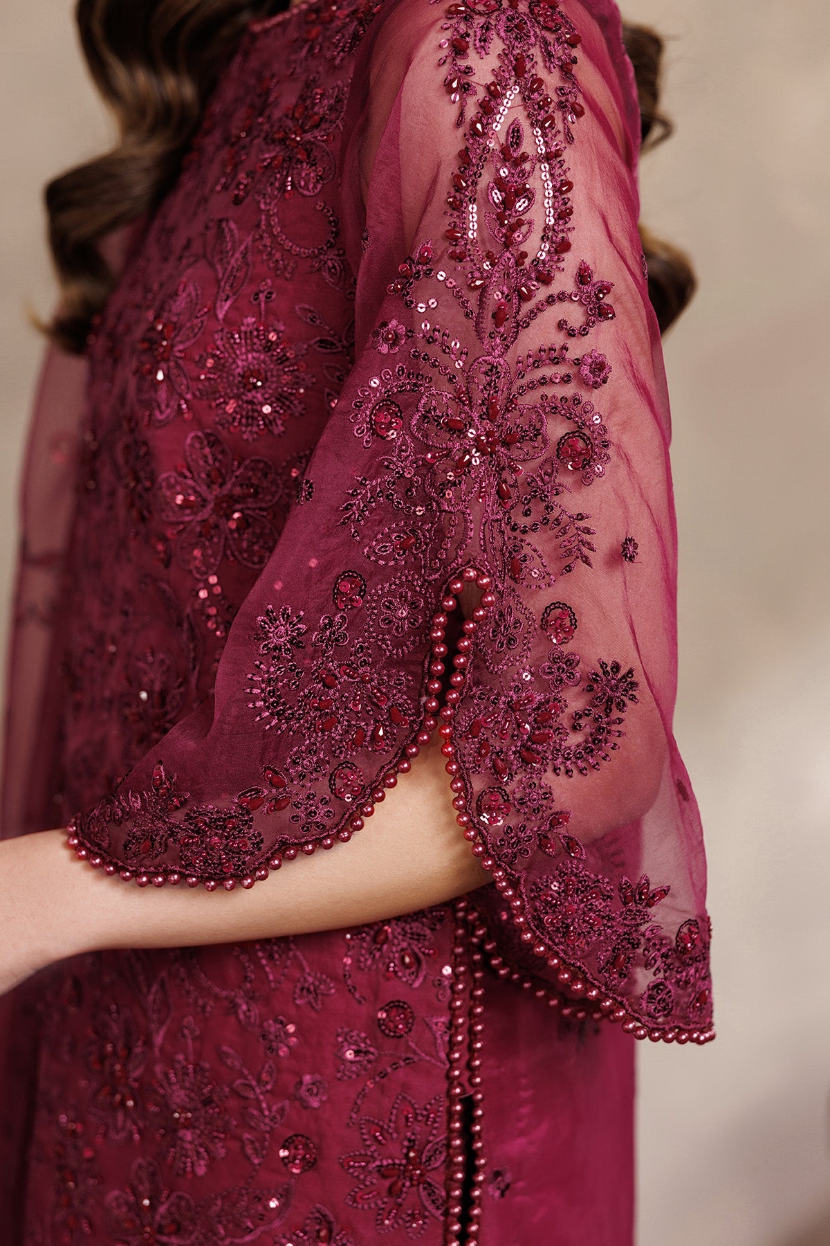 Zayrah Formals – Surkh-01