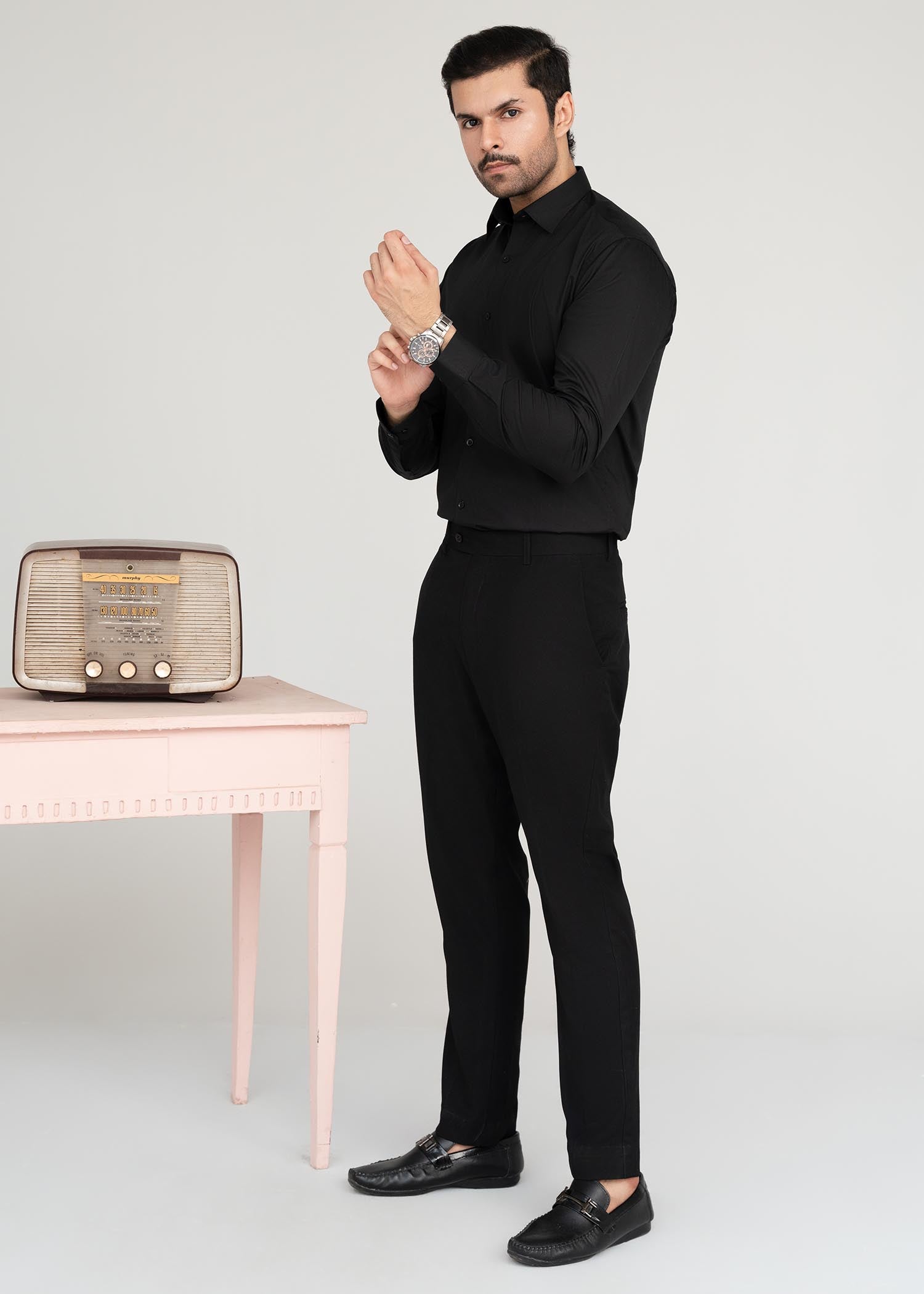 wash & wear Formal Shirt in Black