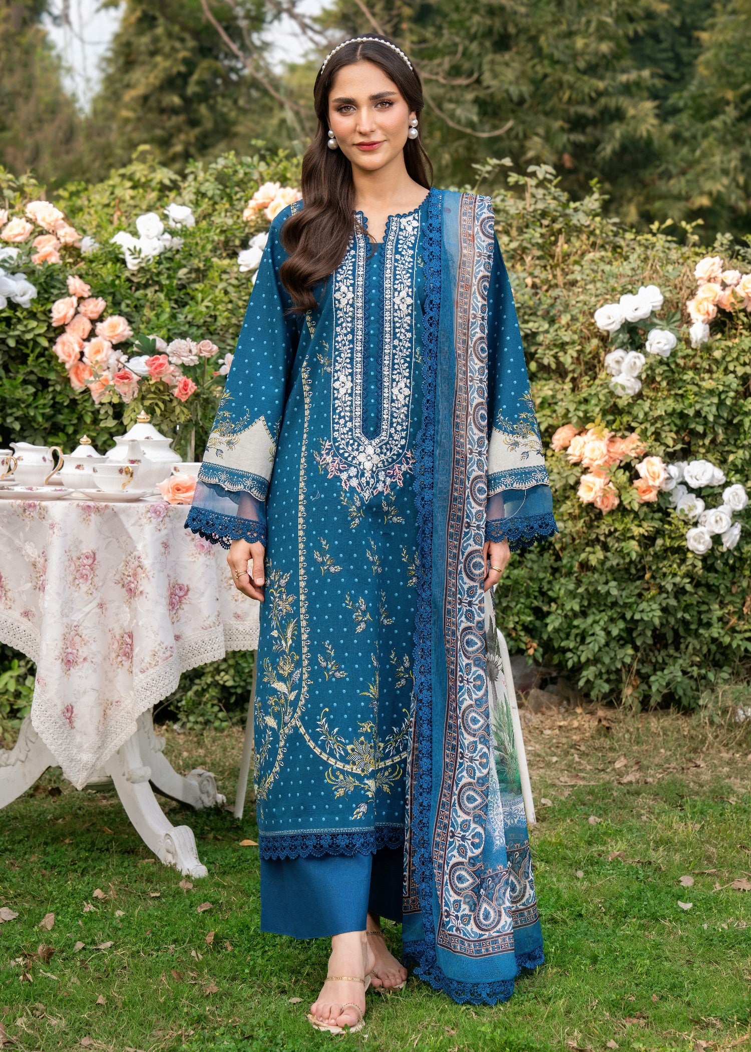lawn Kurta Set in Yale blue