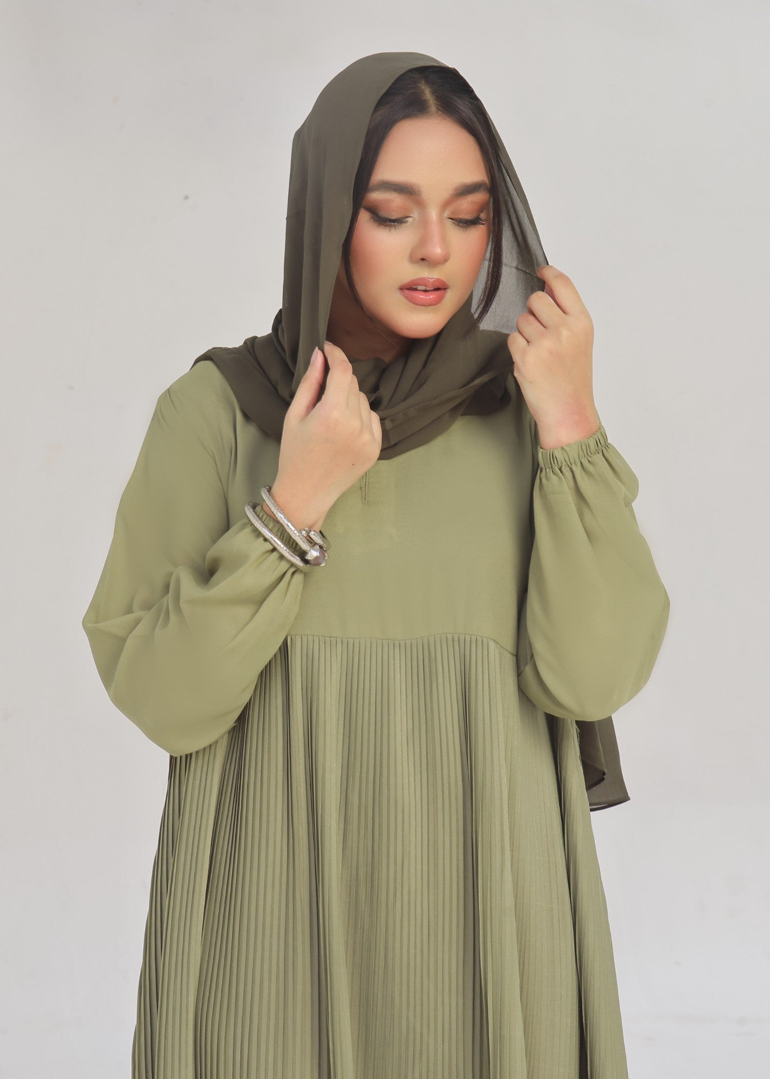 nidha Abaya in Sage green