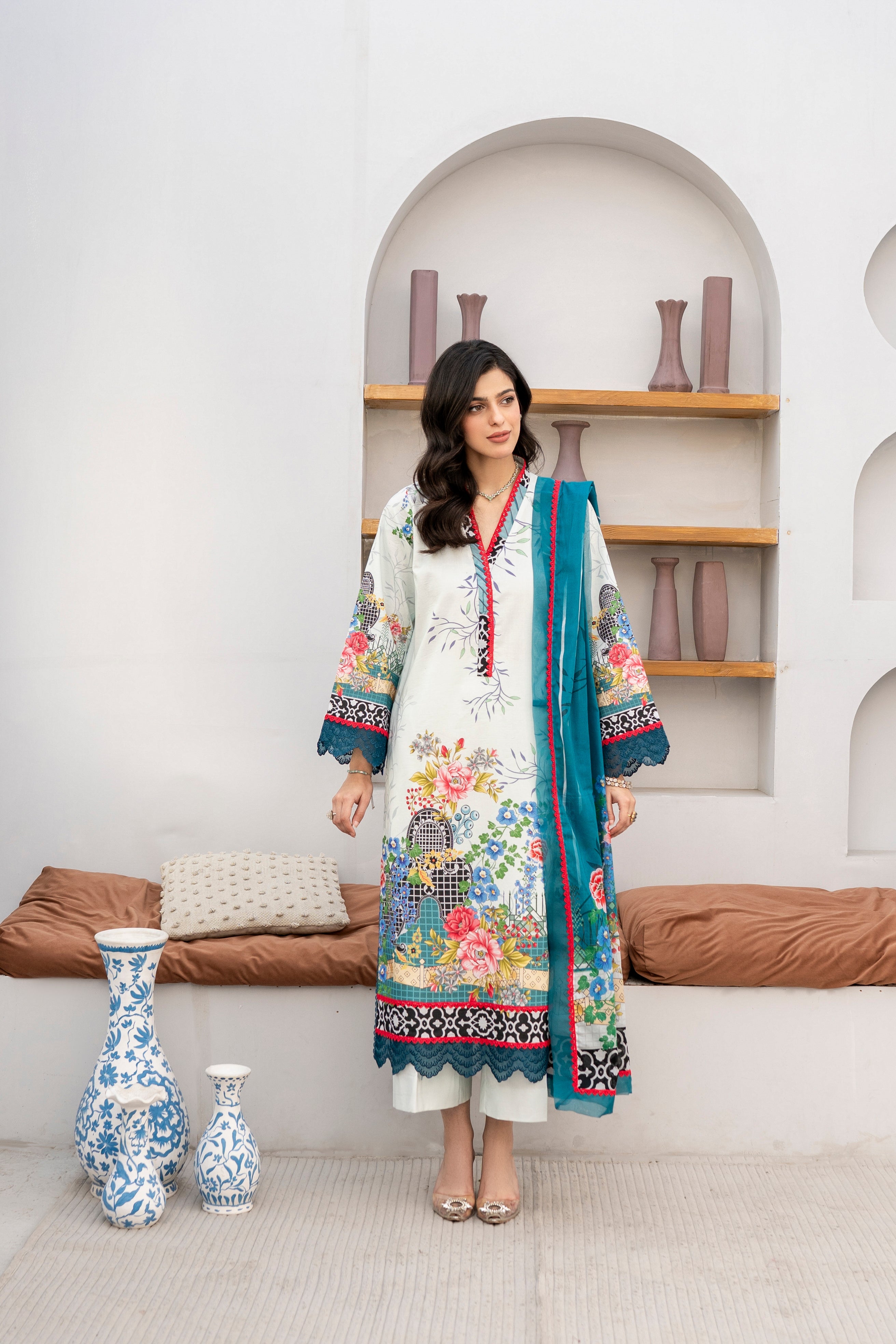 Summer Printed Lawn – D111