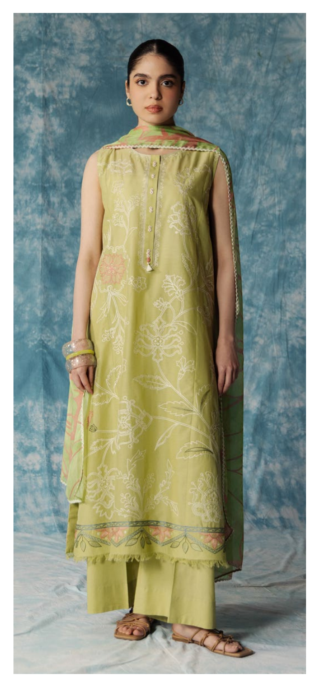 Coco Lawn Edit – Isla-4B