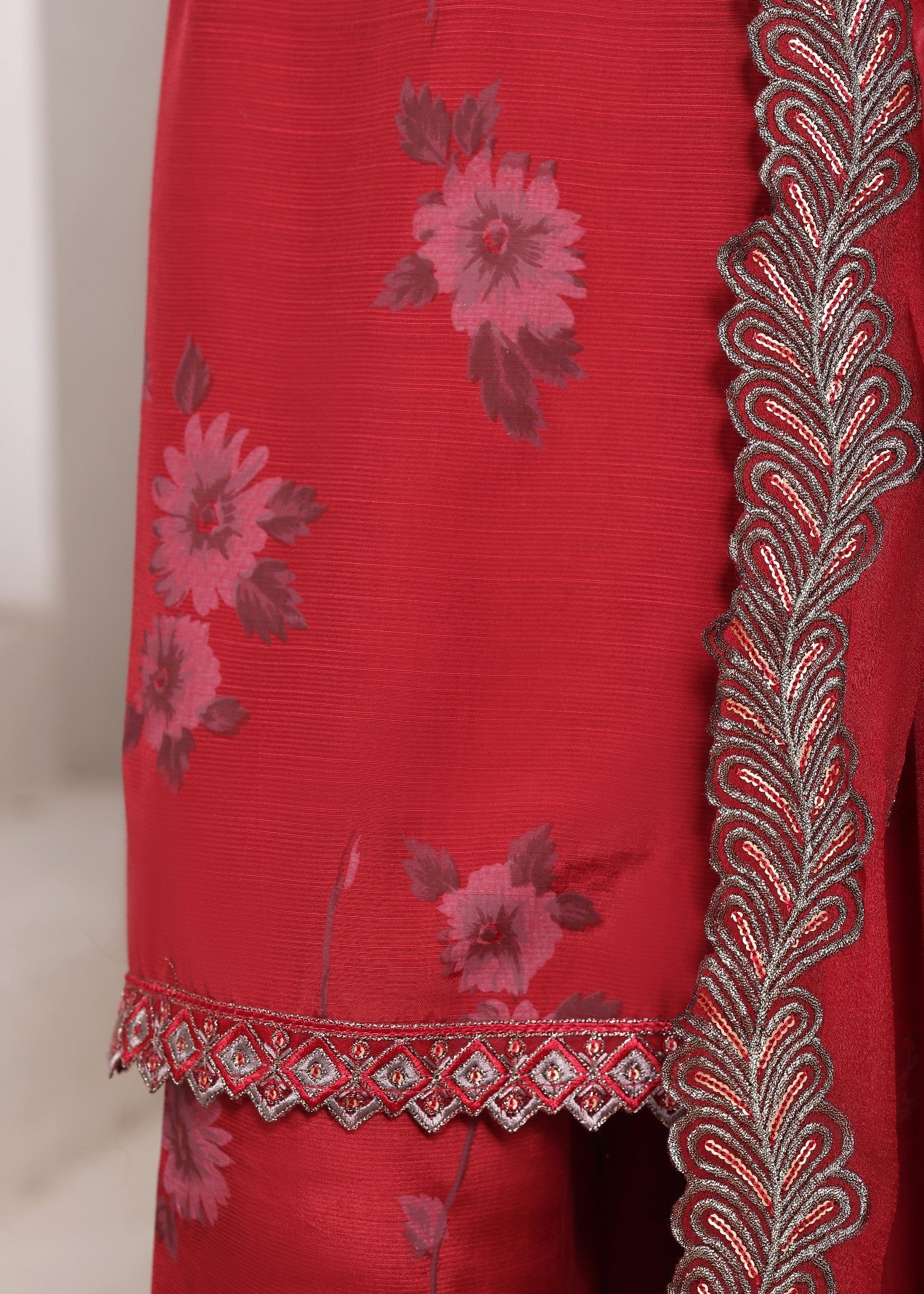 viscose raw silk Kurta Set in Fire red