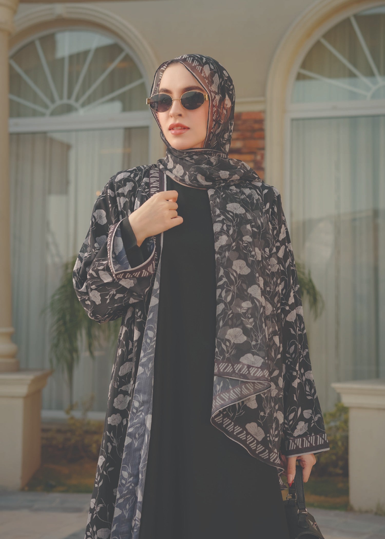 chiffon Abaya in Black