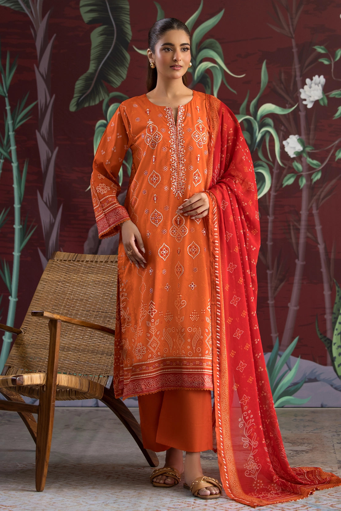 bemberg crinkle chiffon Unstitched in Orange