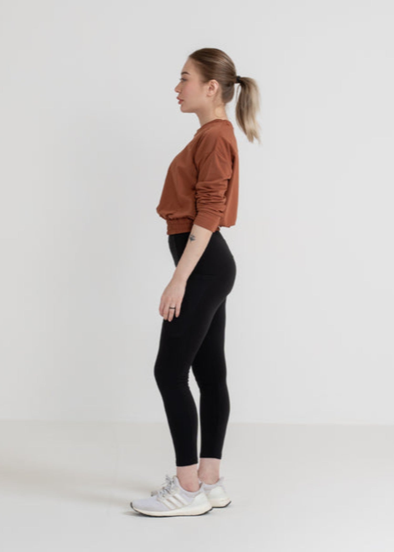 polyester-spandex Sweatshirt in Rustic brown
