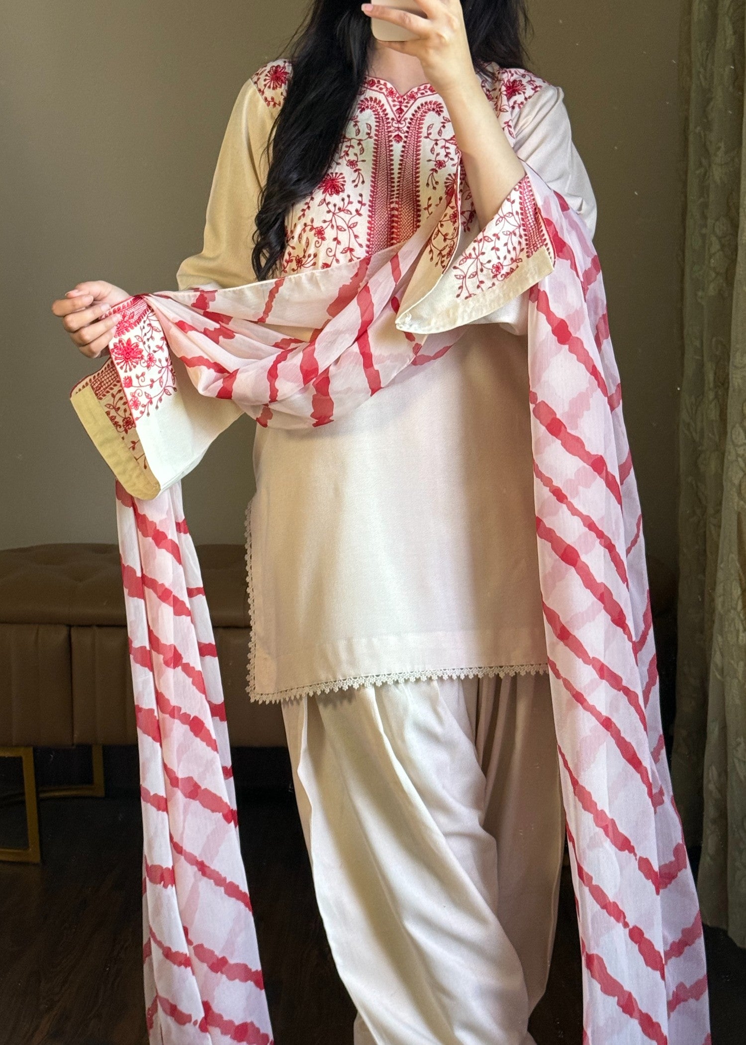 lawn cotton Kurta Set in Red, ivory