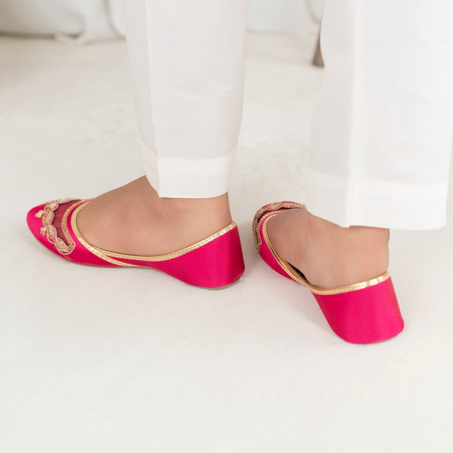 Khussa in Hot pink by - High Quality Women Khussa UXA8991