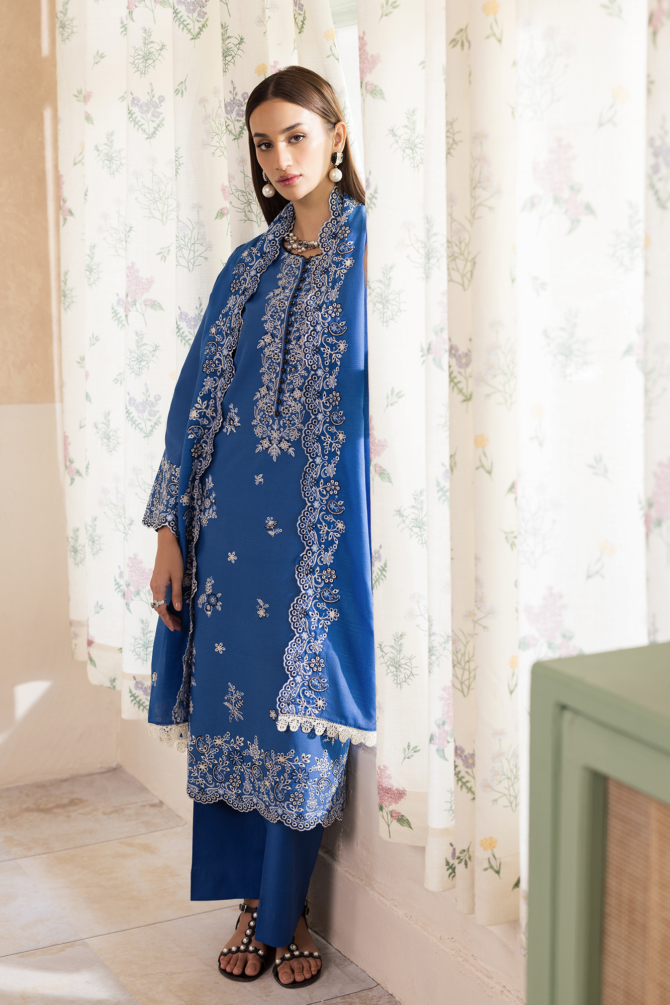 Nissa Chikankari Lawn – N-07