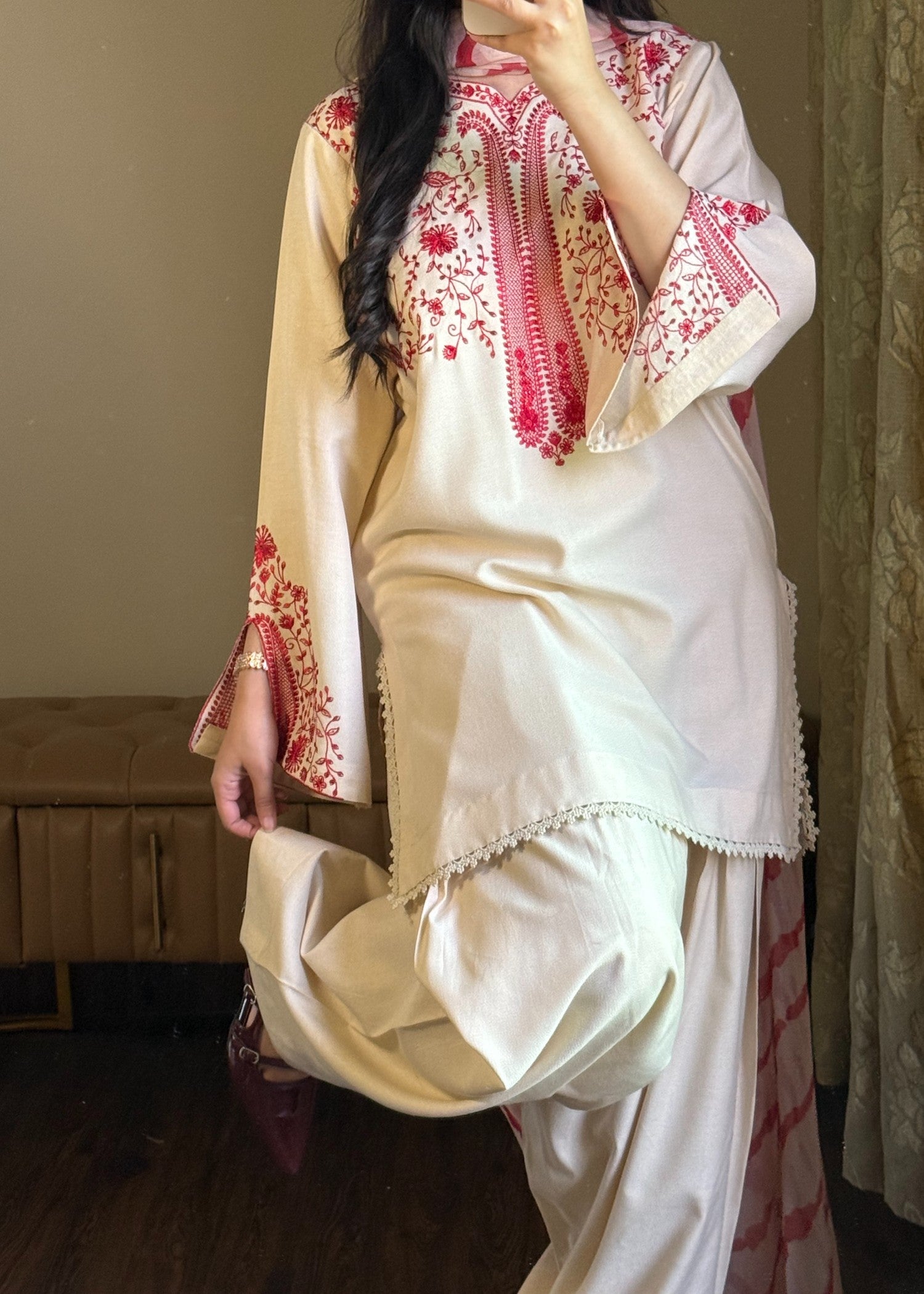 lawn cotton Kurta Set in Red, ivory