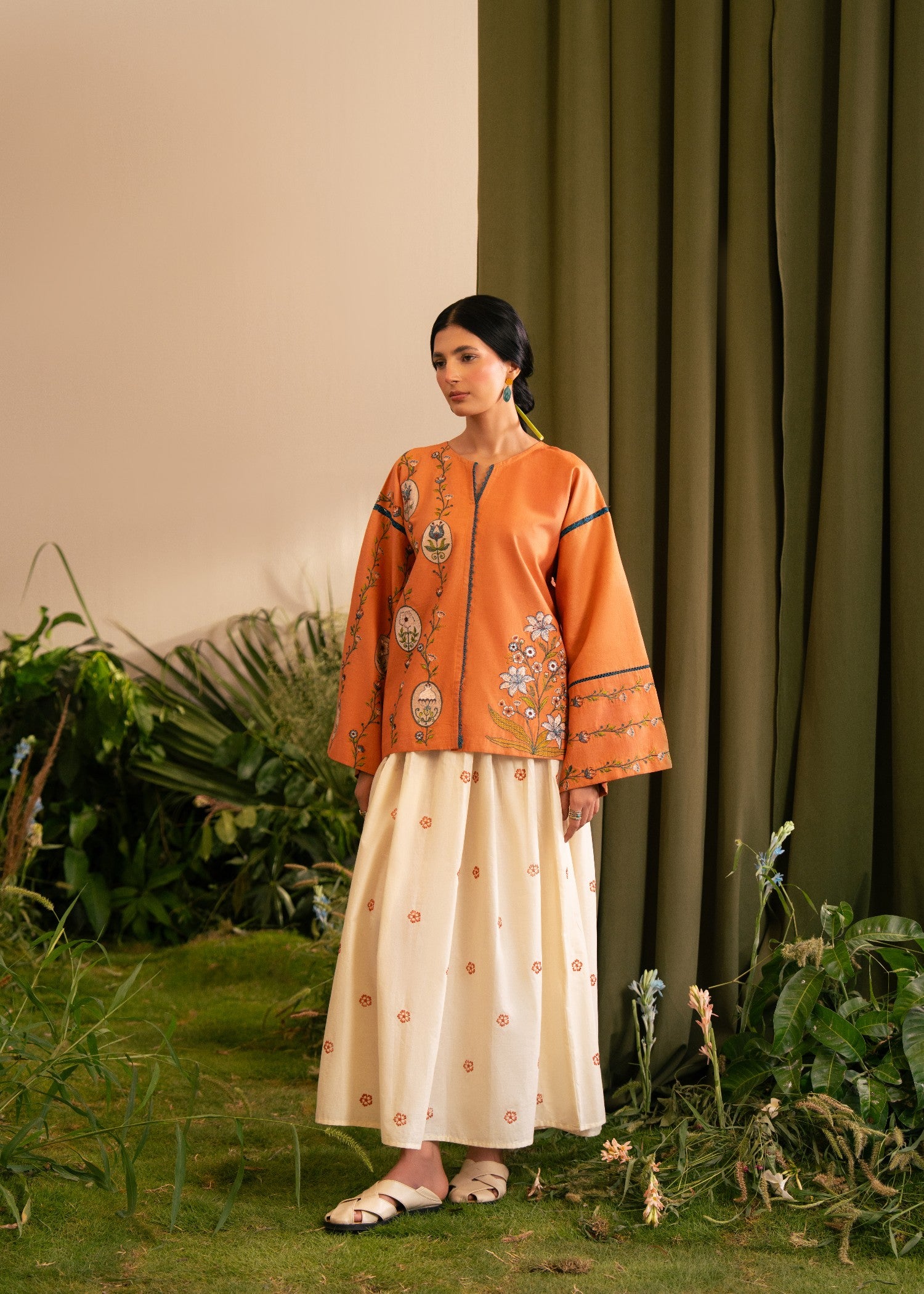 lawn cotton Skirt in Cream, rust orange