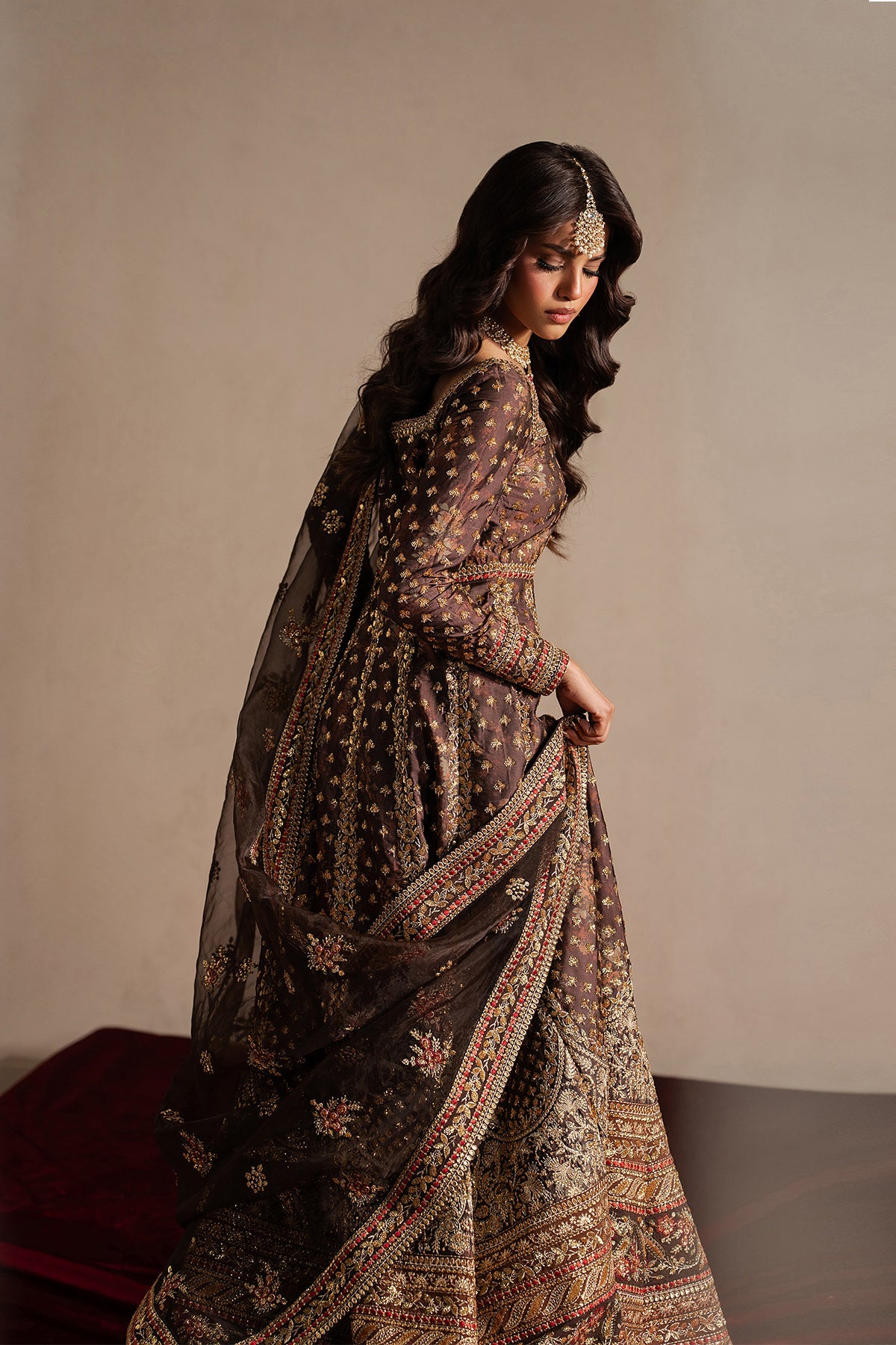 Qurbat Silk Festive Luxury Formals – Nazaakat