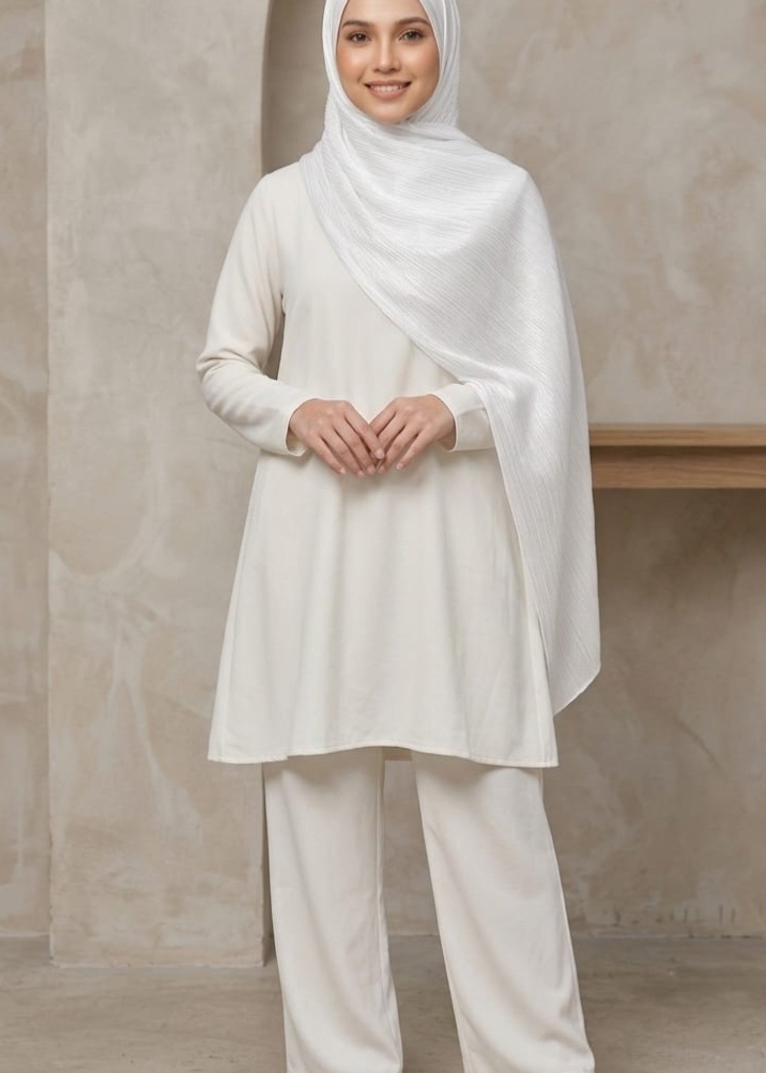 crinkle Hijab in White
