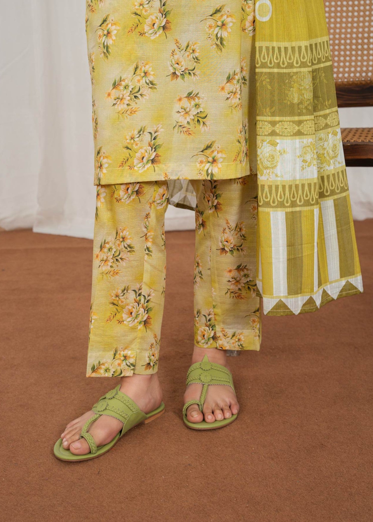 lawn Kurta Set in Beeswax