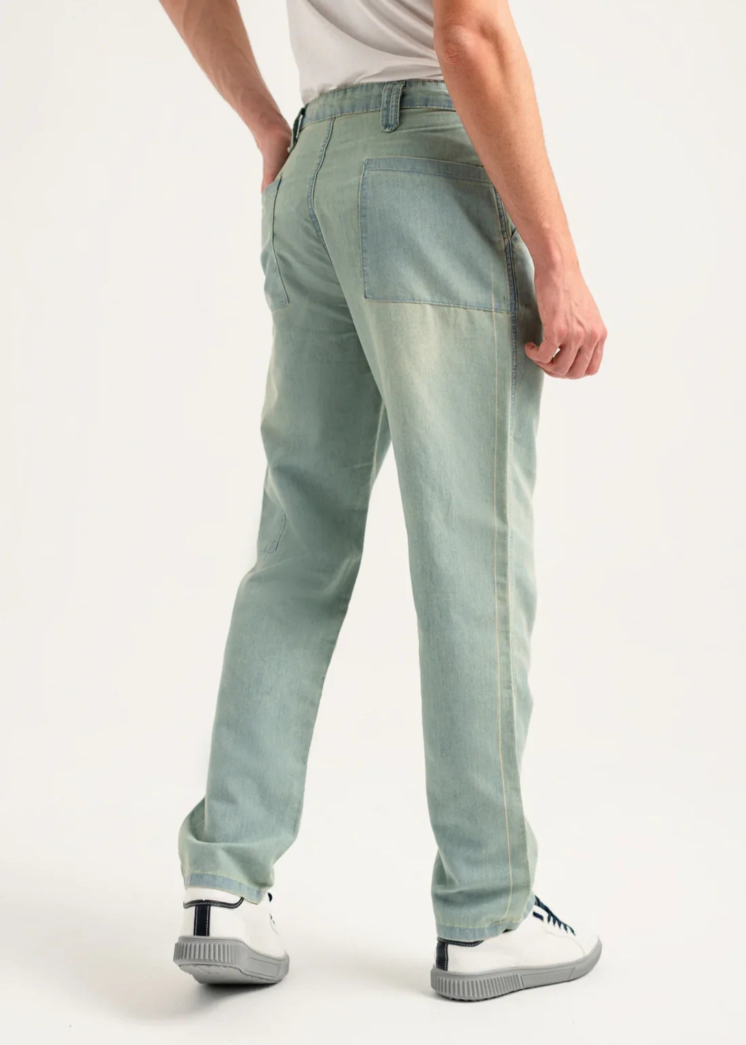 chambray Pants in Light blue