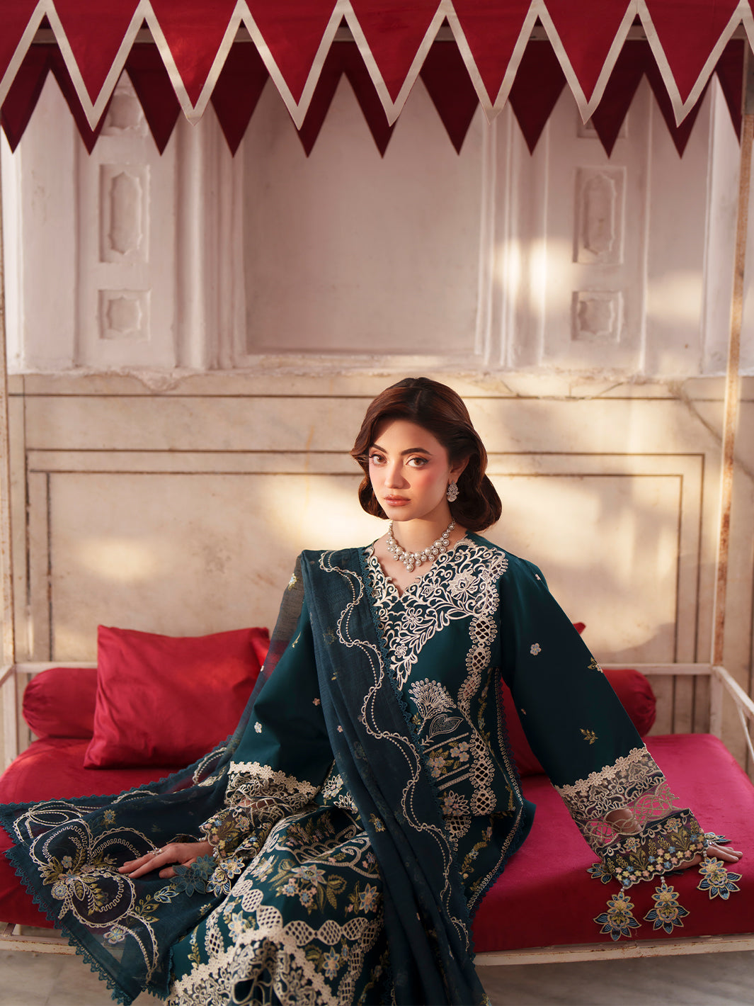 Nilofer Luxury Lawn – NL-13