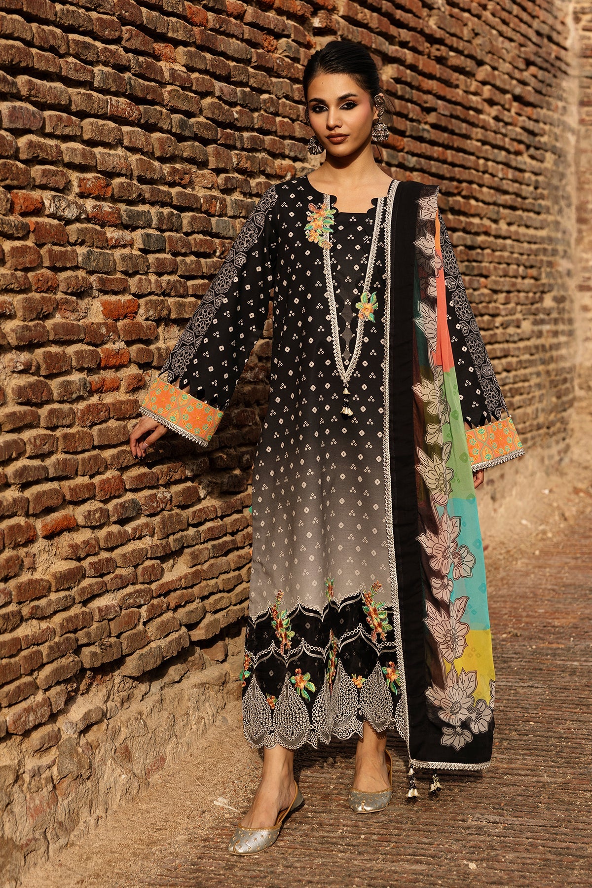 Chunri Lawn – CHN6-02