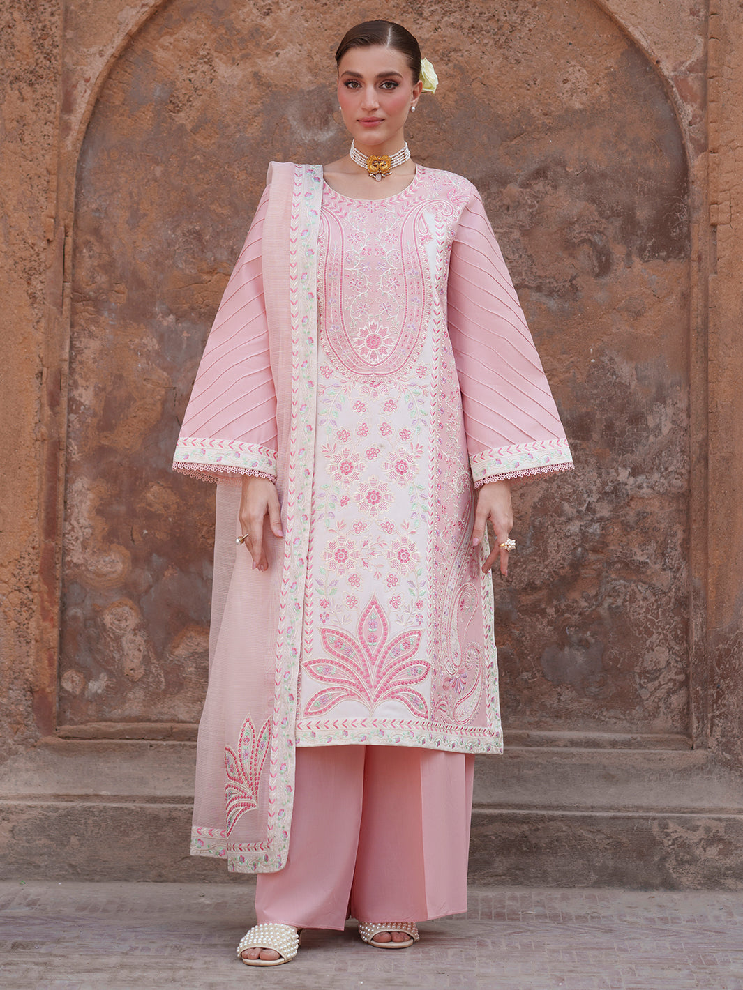 Nilofer Luxury Lawn – NL-01