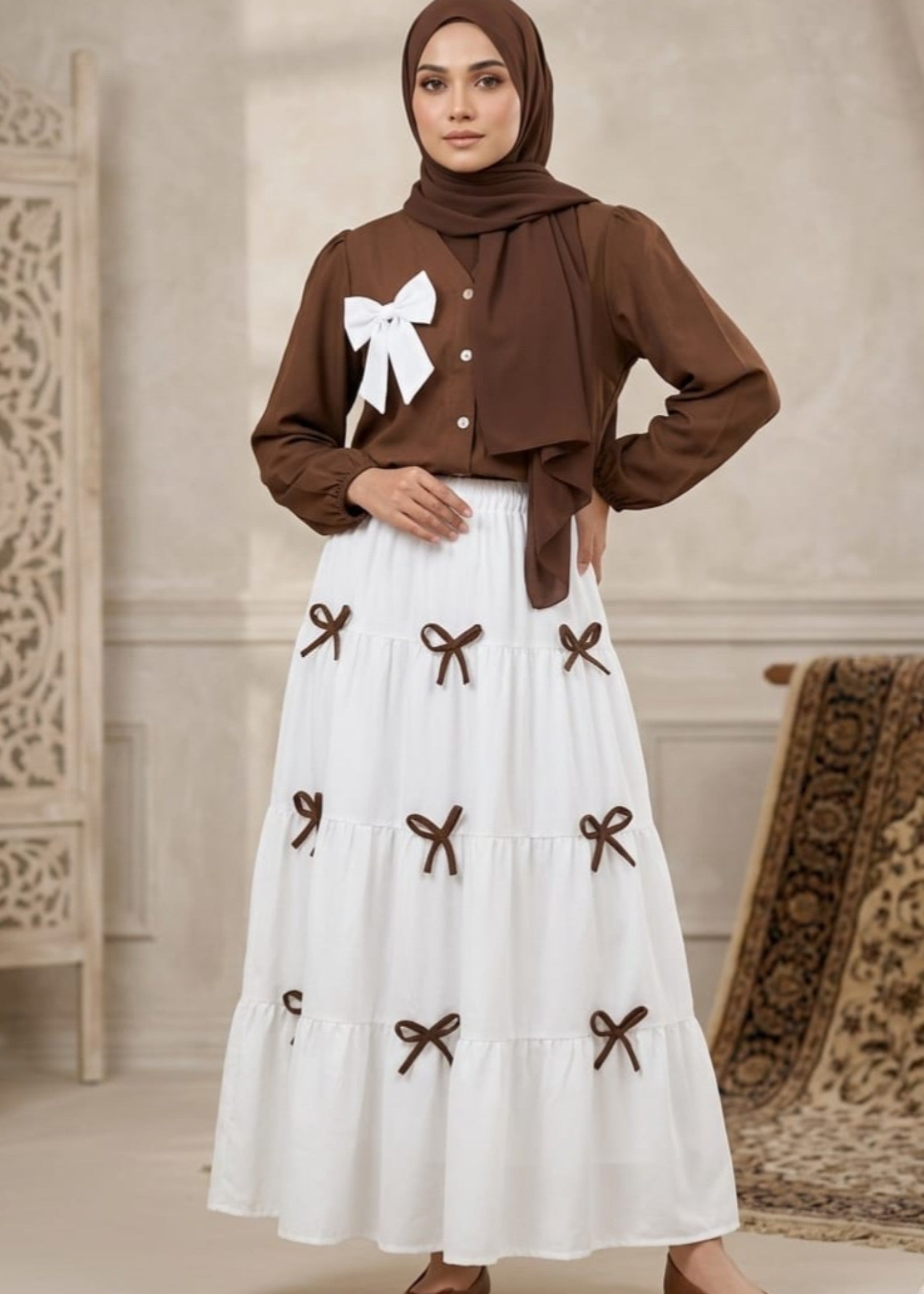 crepe georgette Skirt in Chocolate brown, white