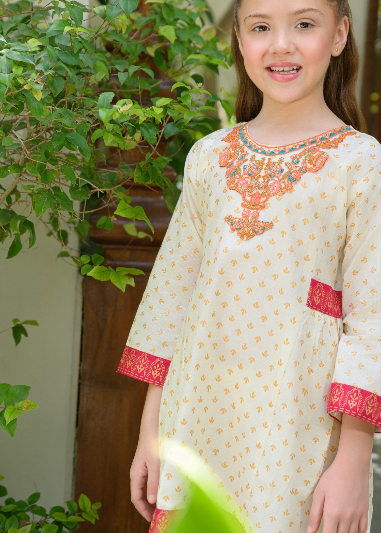 lawn Short Frock in Cream