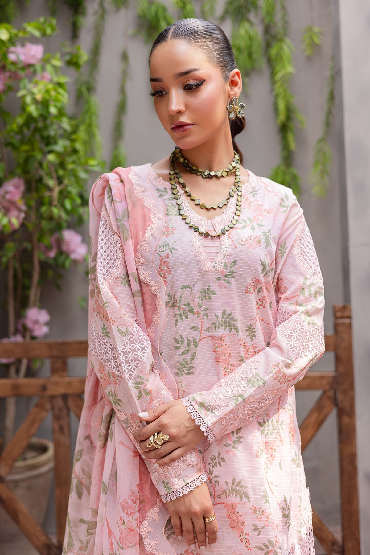 Bloom Lawn – BL-08