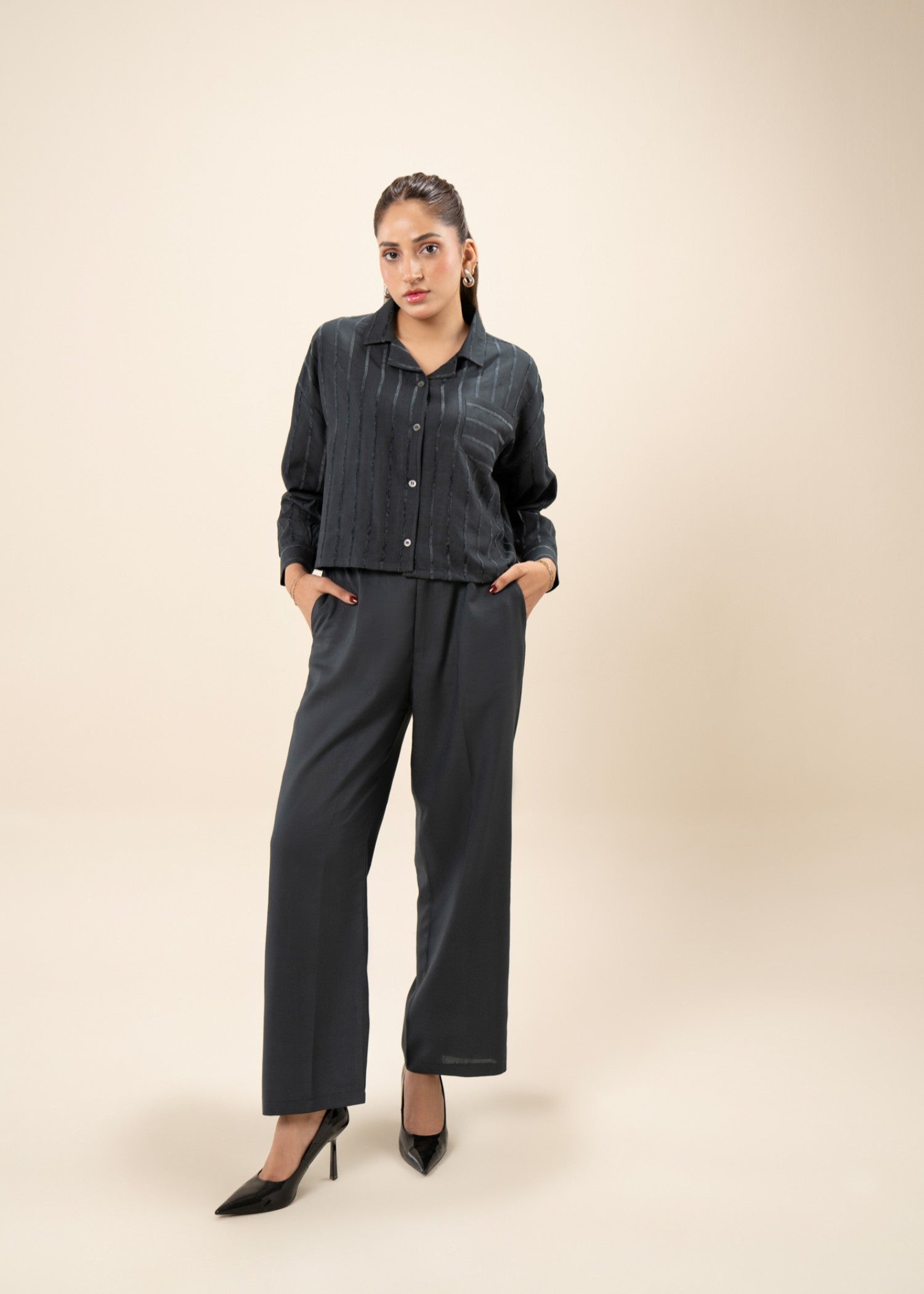 crepe Top in Charcoal