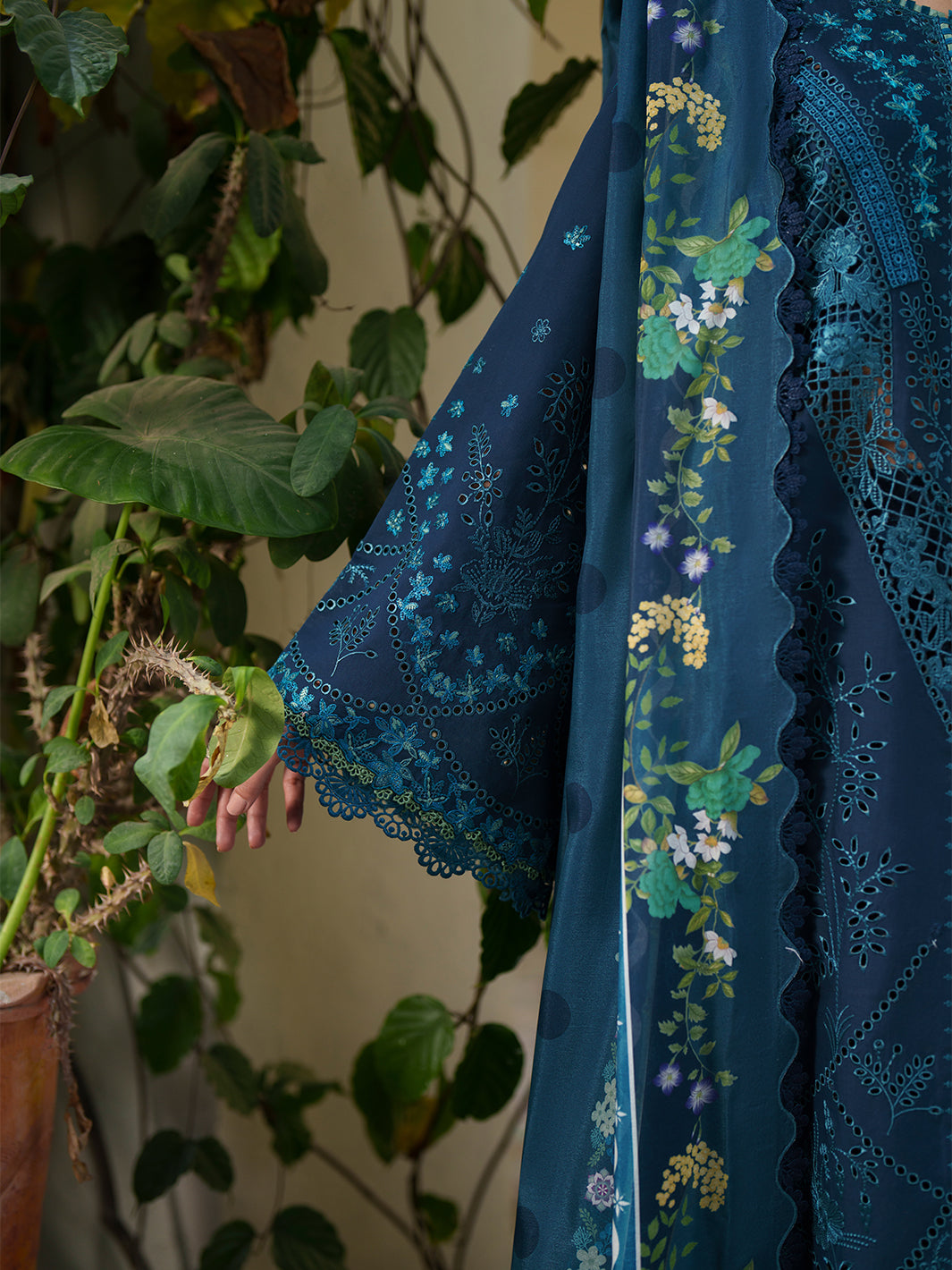 Heritage Dore Lawn – 173-A