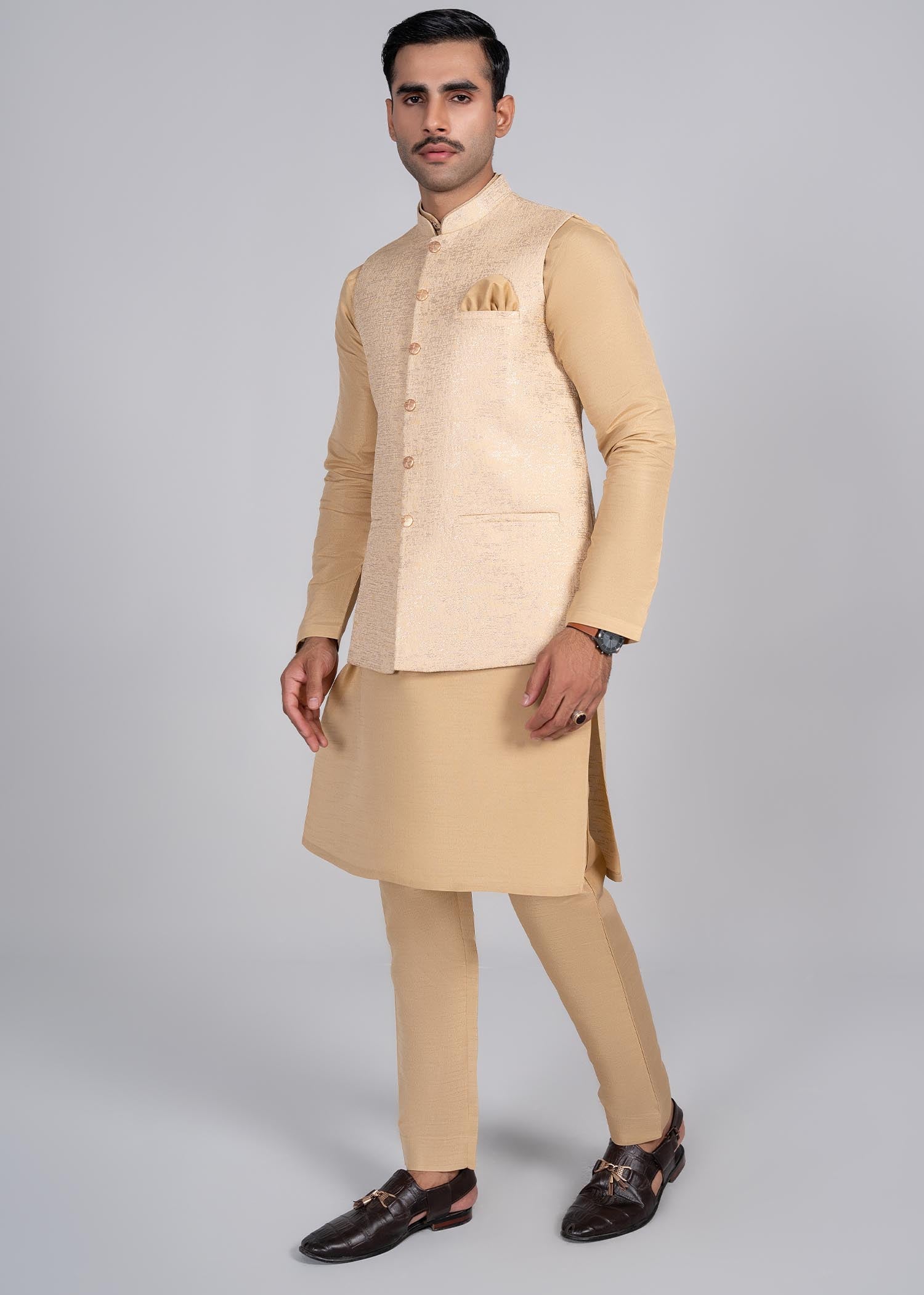 viscose Waistcoat in Cream