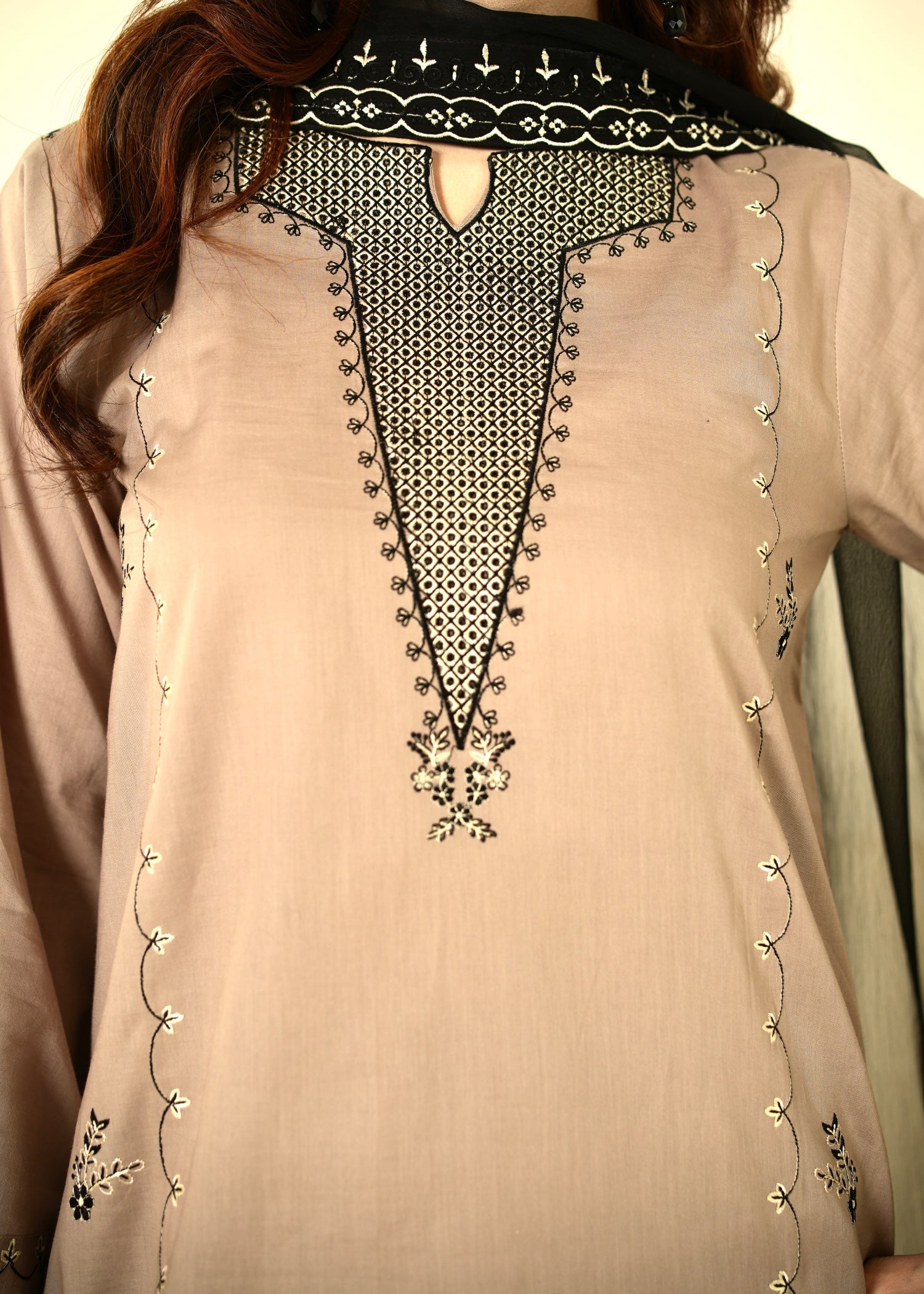 lawn cotton Kurta Set in Grey
