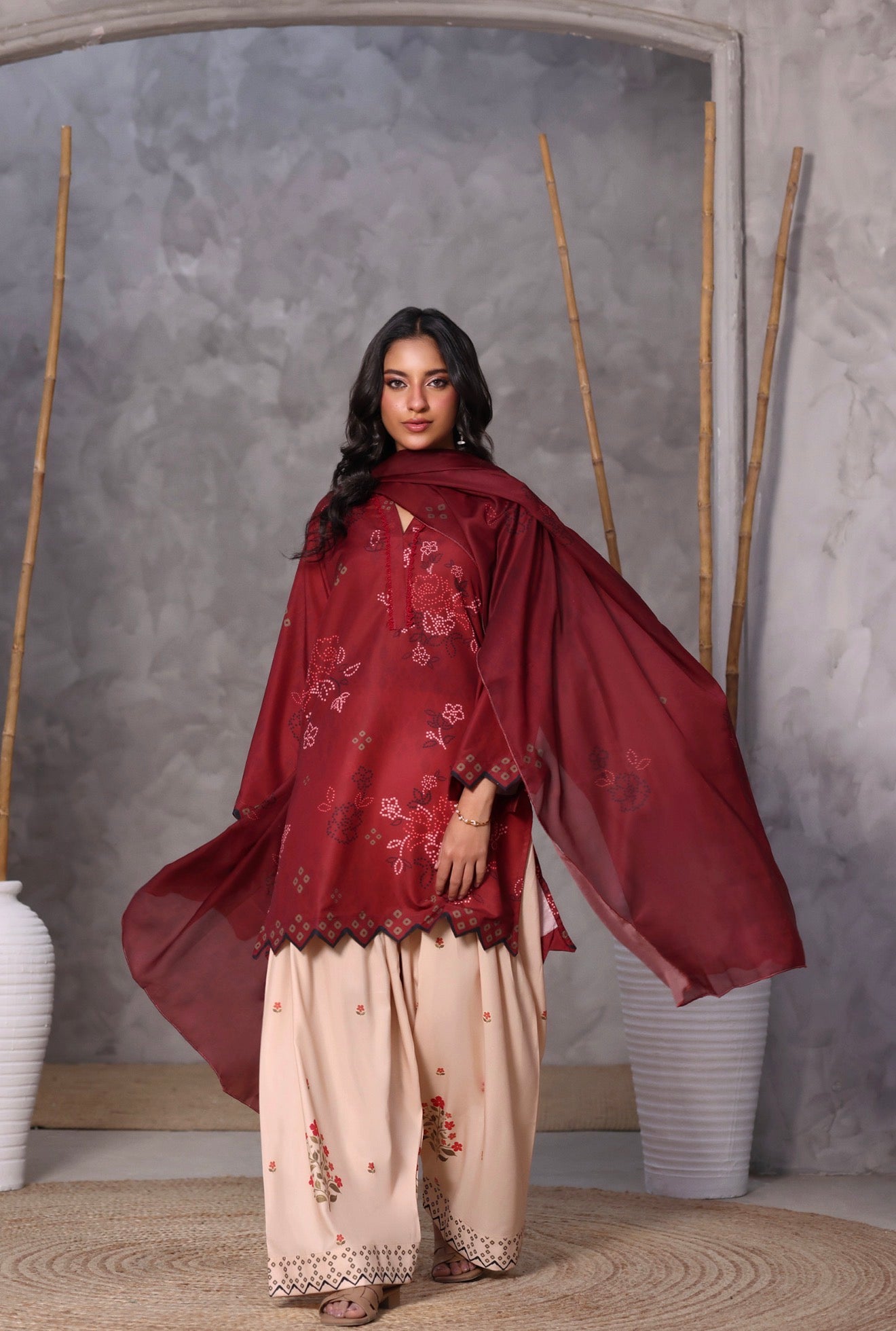 swiss lawn Kurta Set in Blood red