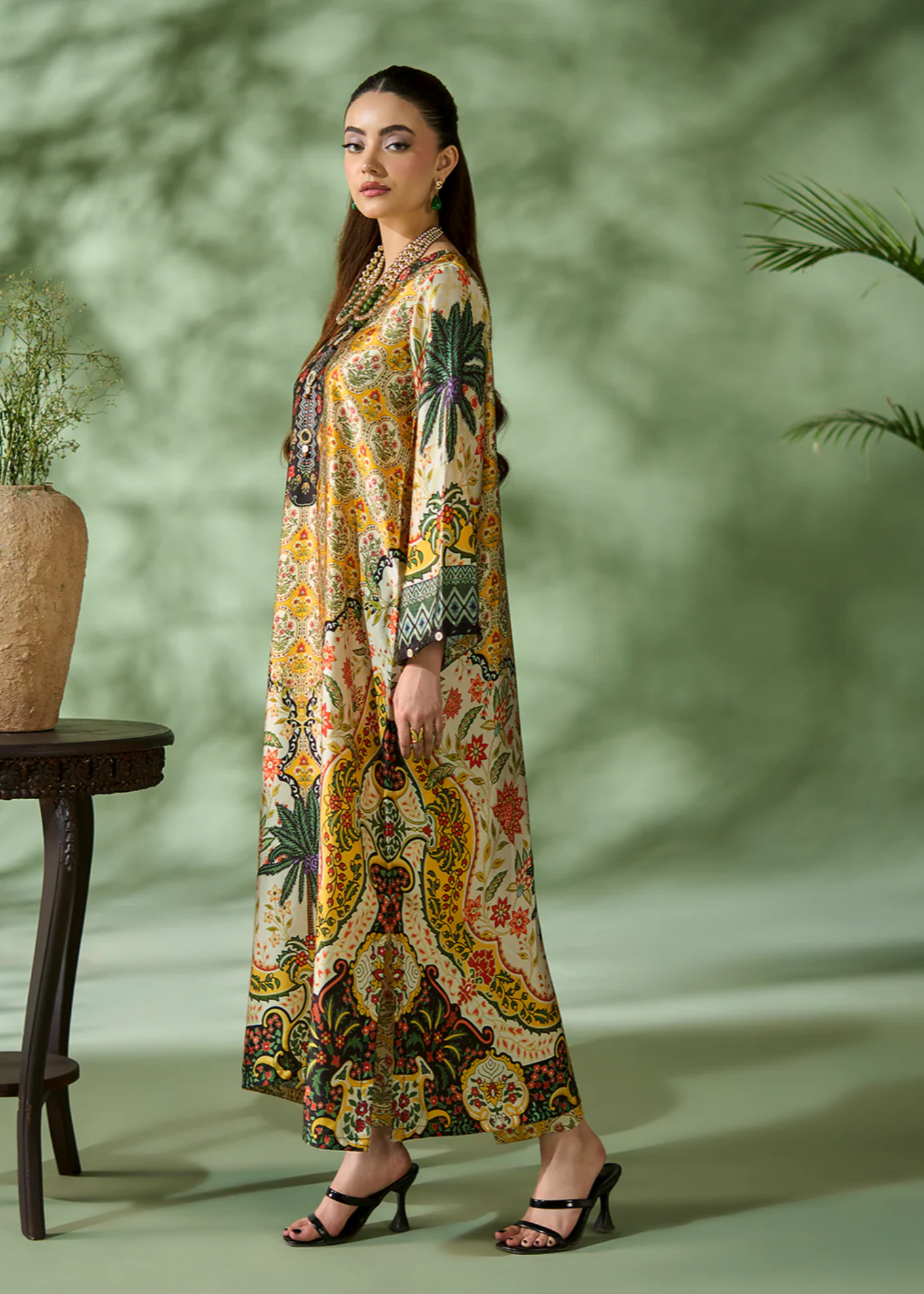 silk Kaftan in Mellow yellow