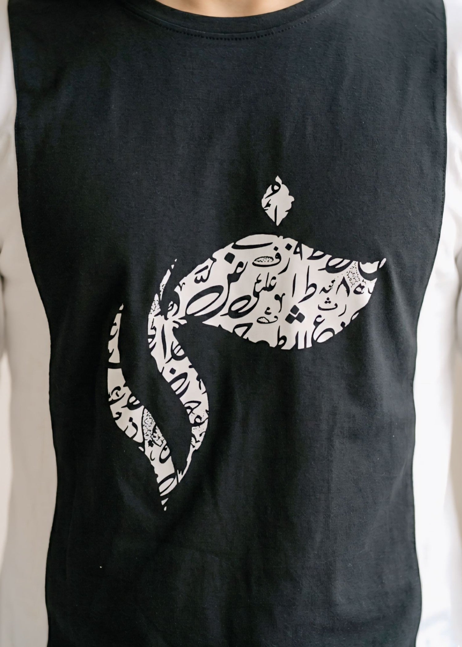 cotton jersey T Shirt in Black, off-white