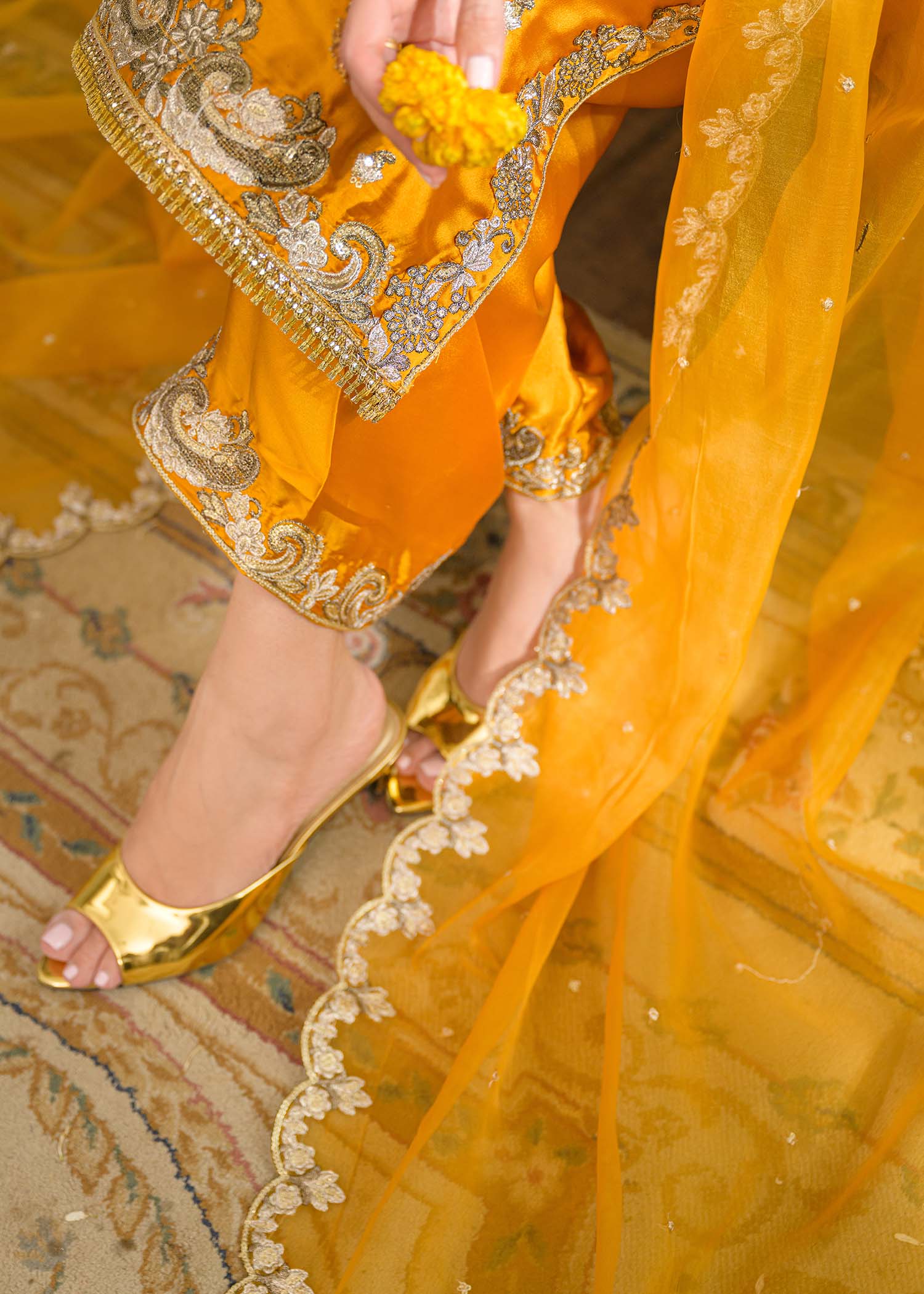 charmuse/shamooz Kurta Set in Mustard