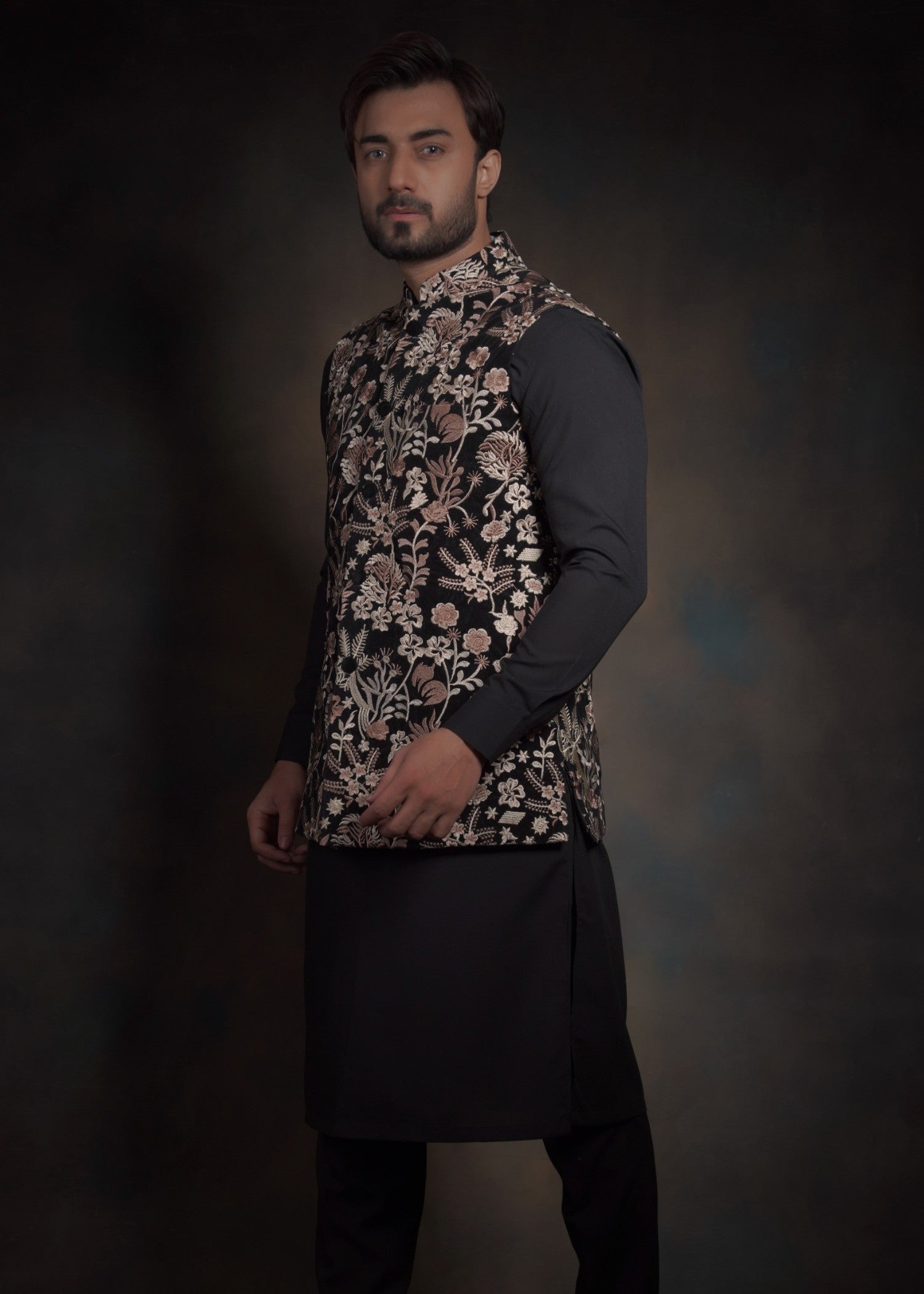 velvet Waistcoat in Jet black
