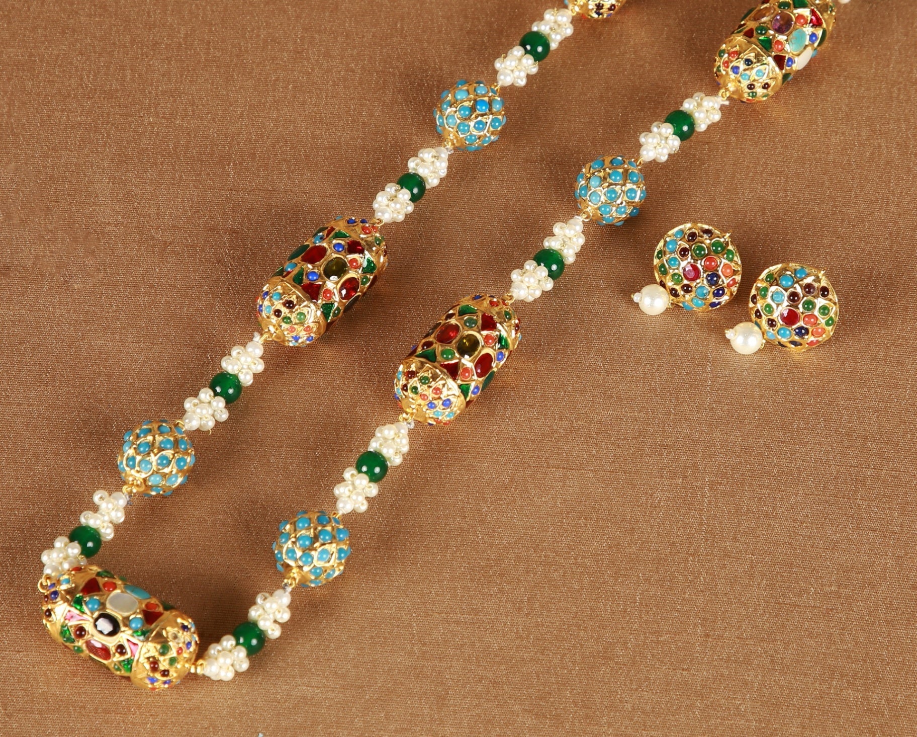 Jewelry Set in Multi Color by - Trendy Women Jewelry Set GPP4303