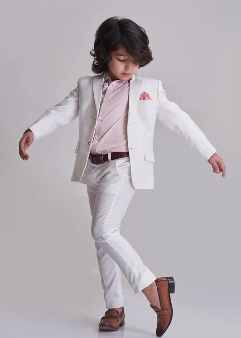 suiting Suits in White