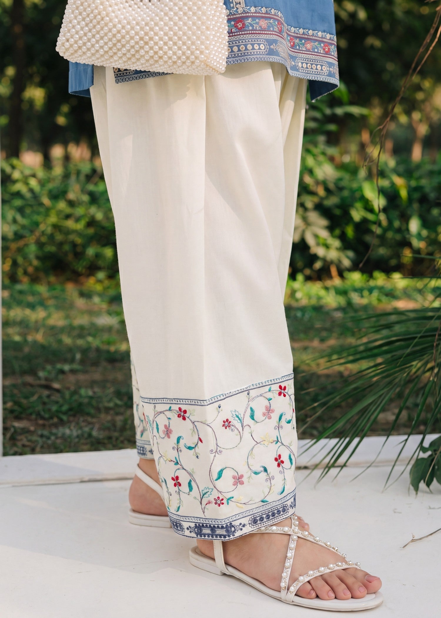 lawn Kurta Set in Cornflower blue