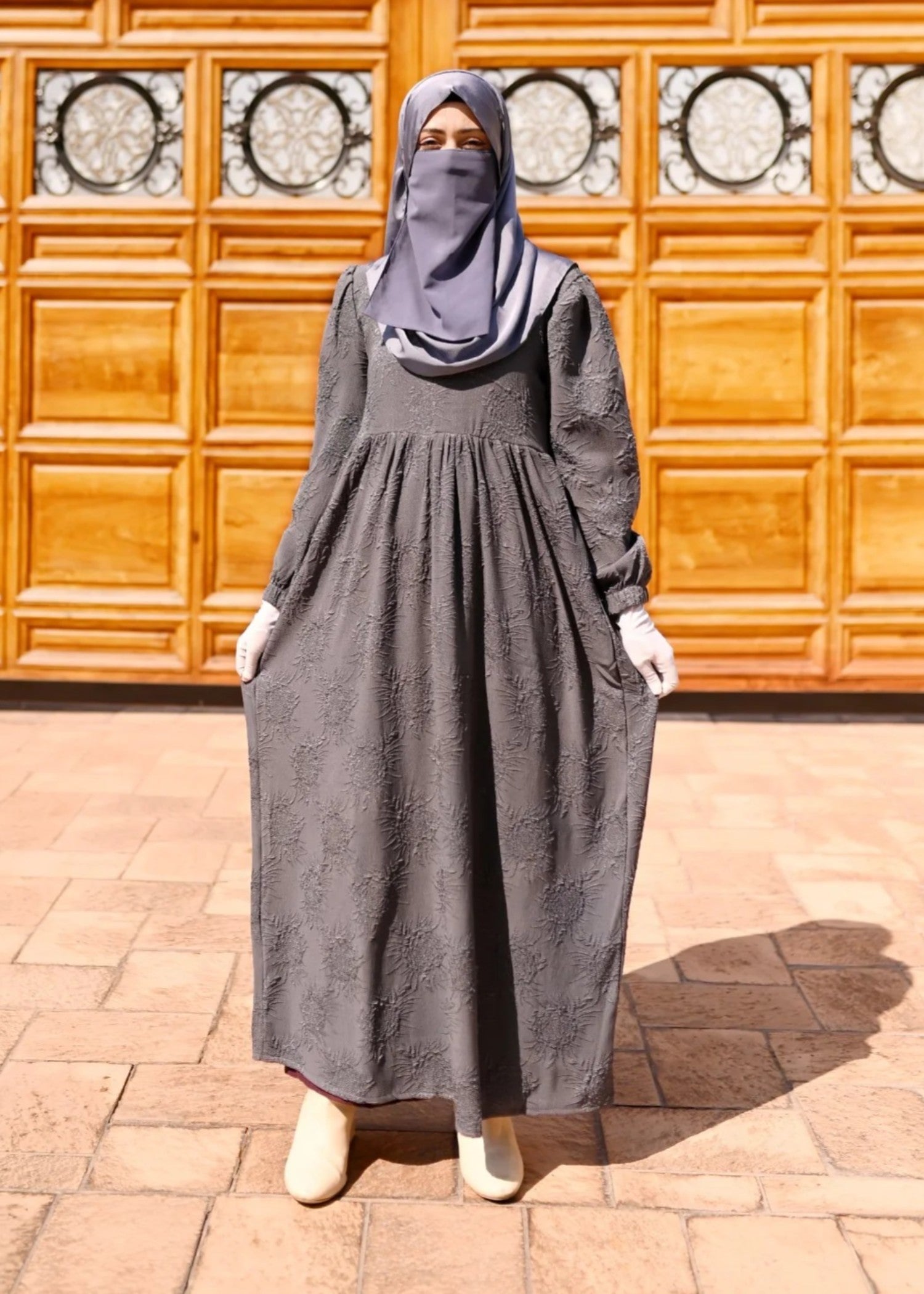 crepe Maxi in Grey