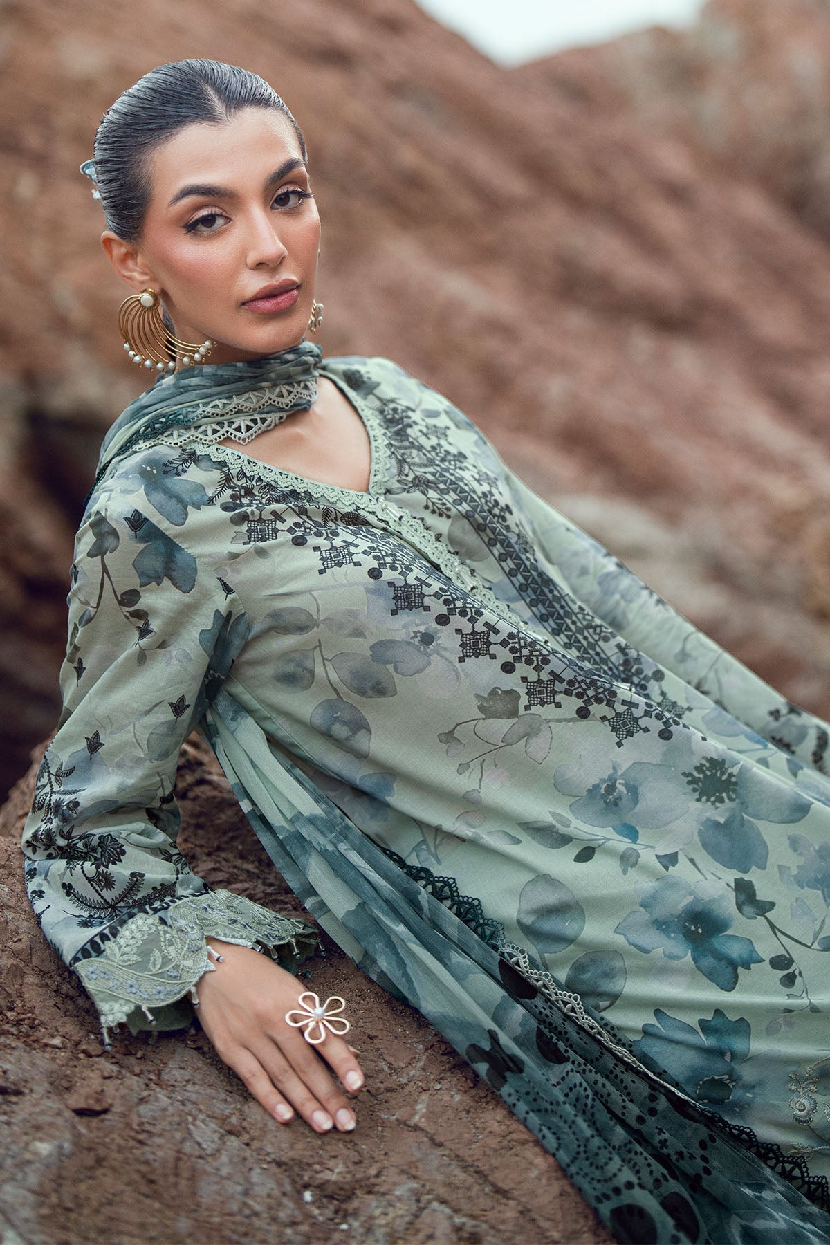 Gardenia Lawn – NSG-206