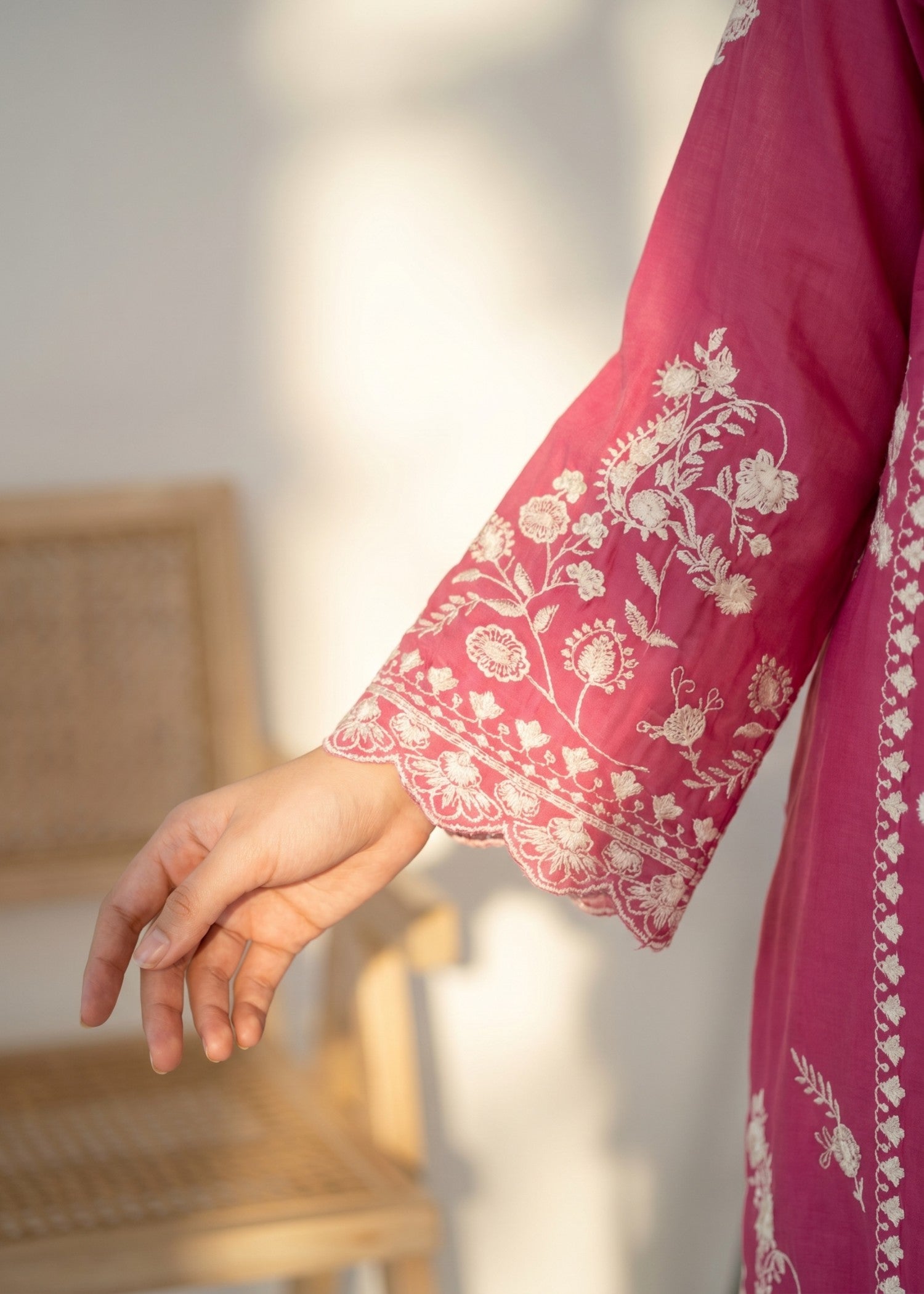 lawn cotton Kurta Set in Bubblegum pink