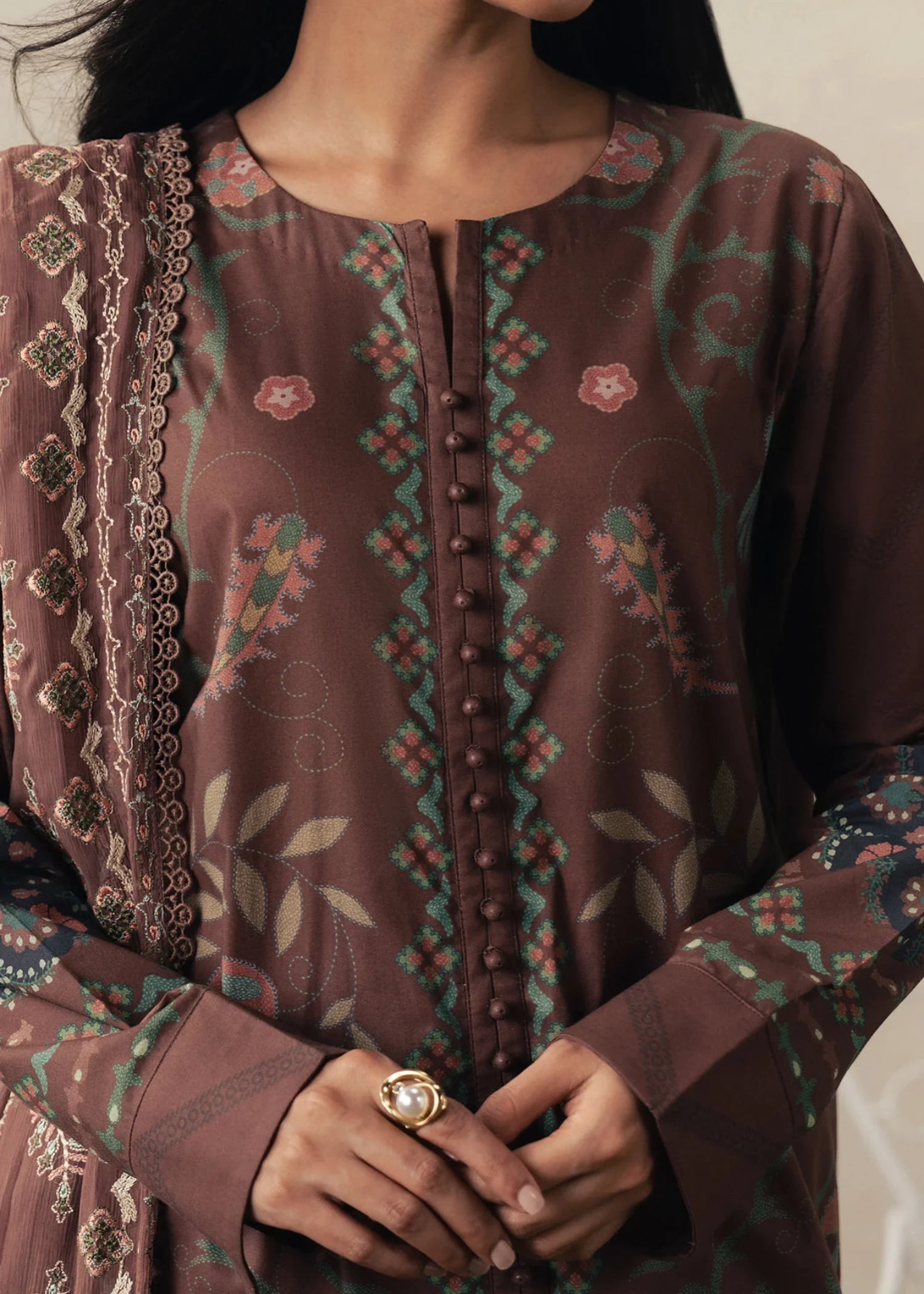 cambric Unstitched in Chocolate brown